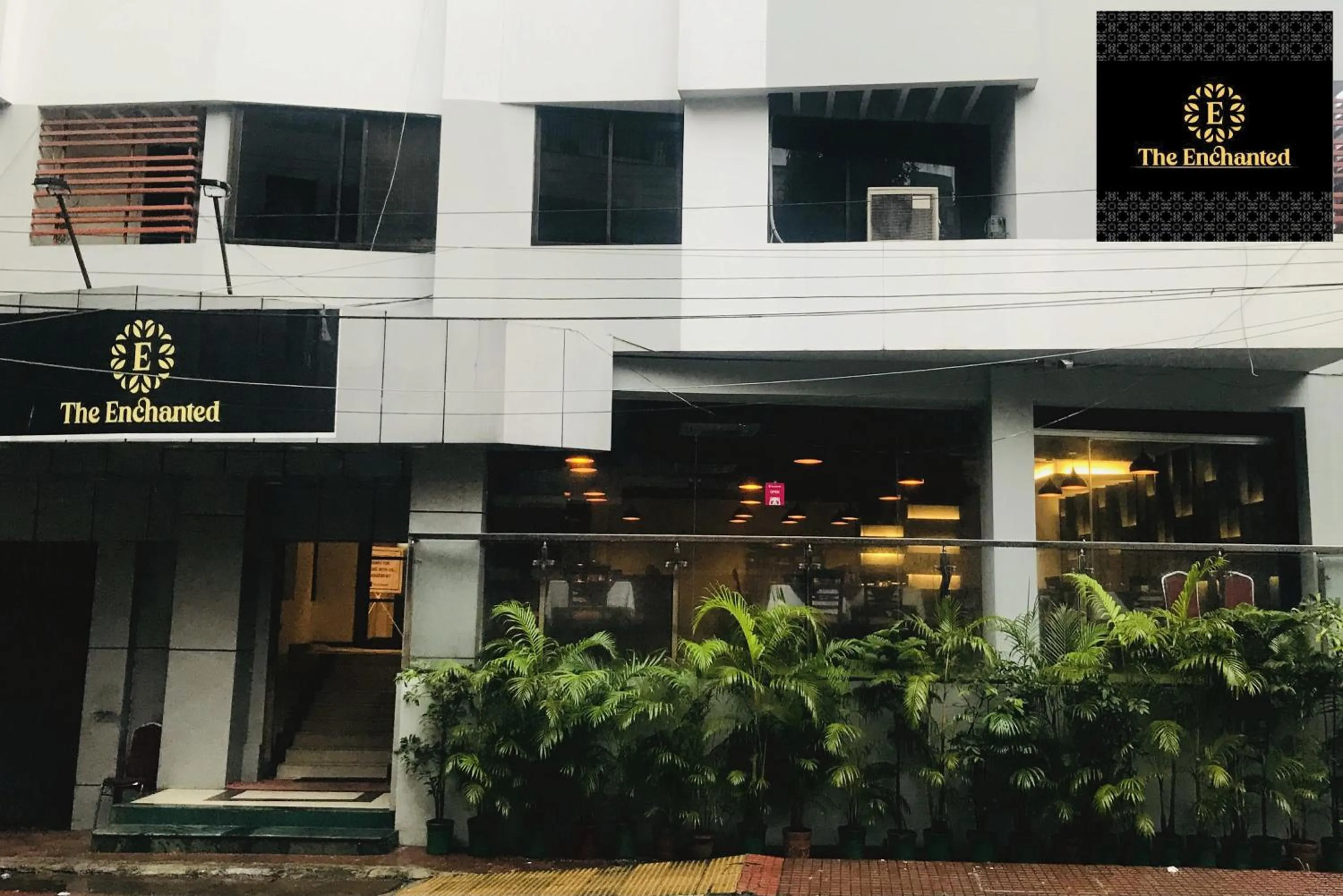 Facade/entrance in Hotel The Enchanted Residence