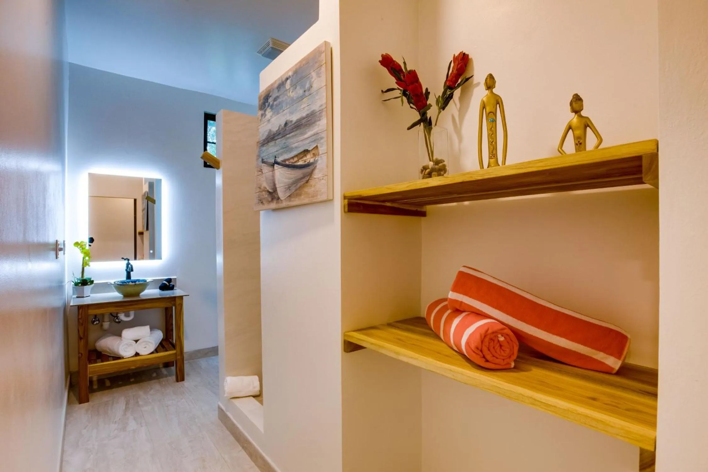 Bathroom in The Sea Glass Inn
