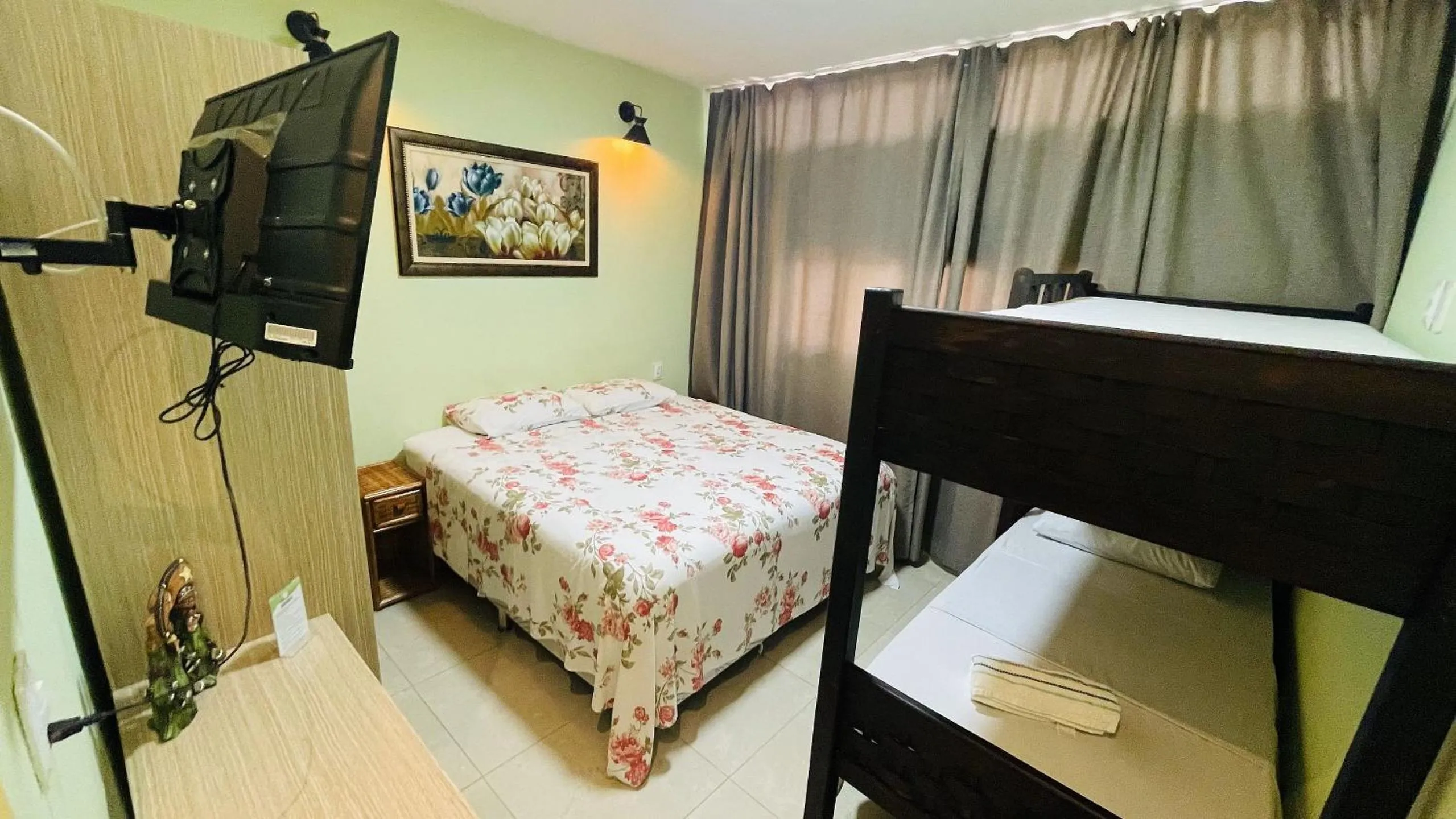 Photo of the whole room, Bed in Hotel Pousada Flor de Alecrim