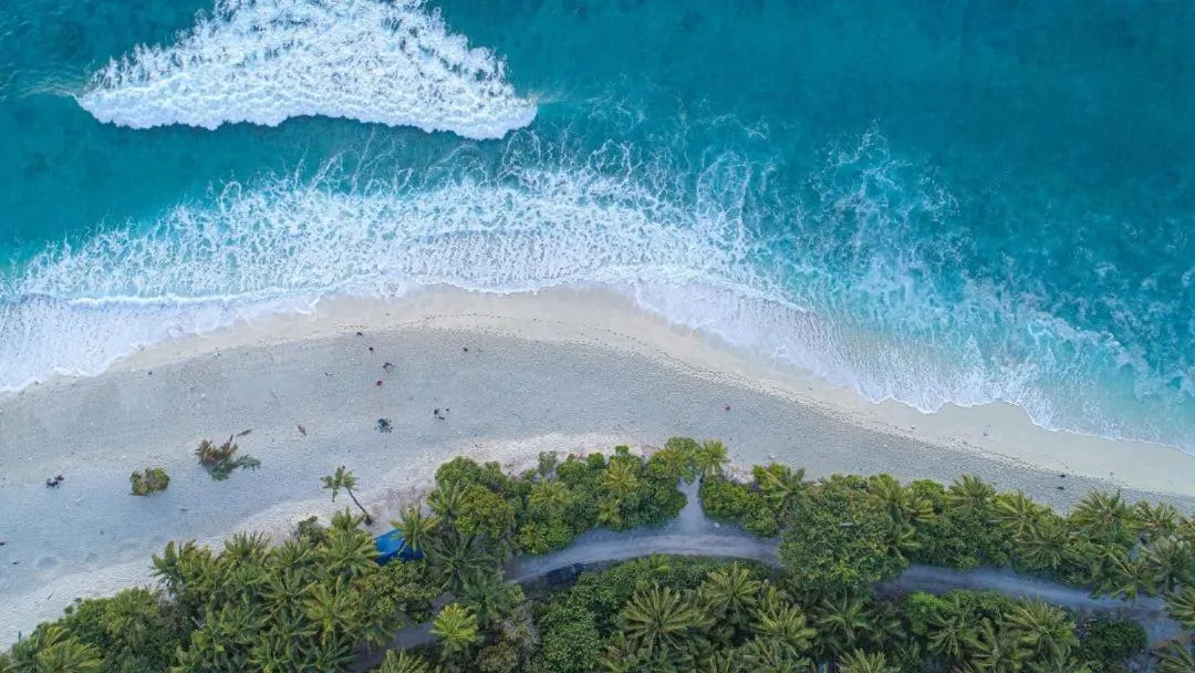 Beach in Suffix Retreat - Stay, Dive & Explore Fuvahmulah