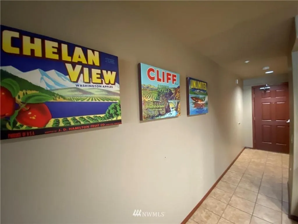 Grandview Lake Chelan- Waterfront View, Pool, Hot tub, Golf, 1 Min To Downtown