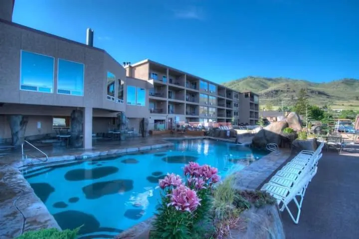 Grandview Lake Chelan- Waterfront View, Pool, Hot tub, Golf, 1 Min To Downtown