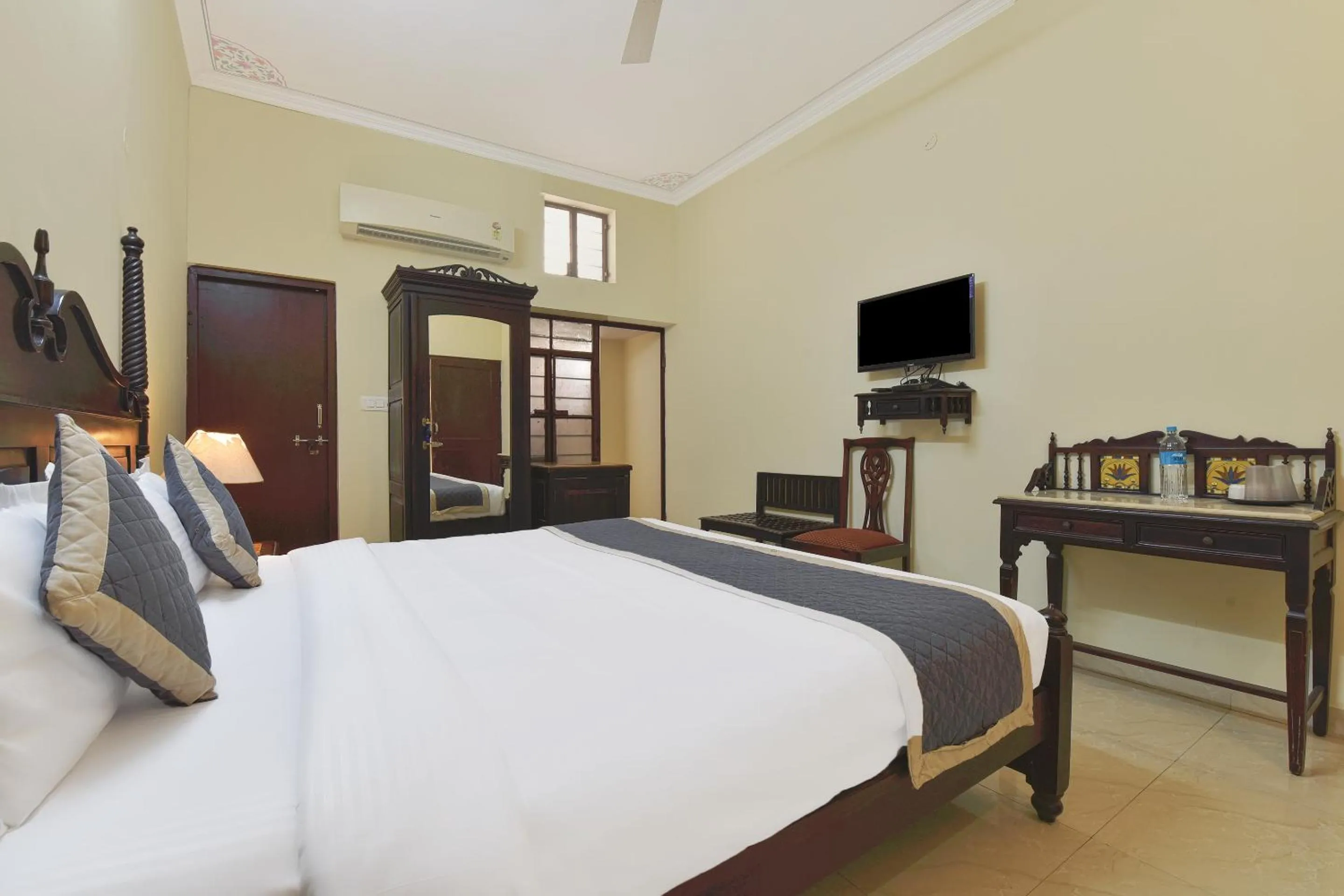 Photo of the whole room, Bed in Noble House - A Heritage Home