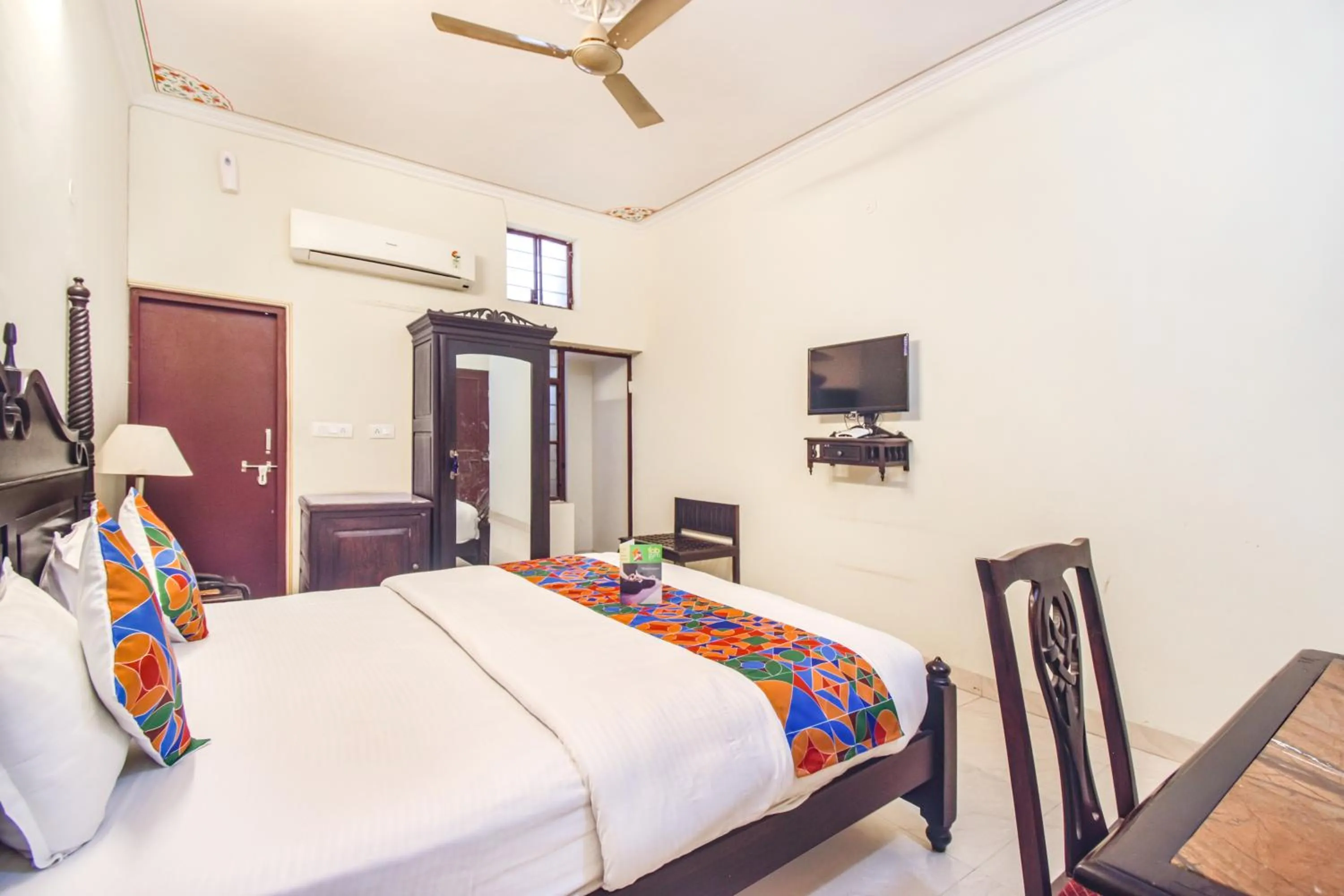 Balcony/Terrace, Bed in Noble House - A Heritage Home