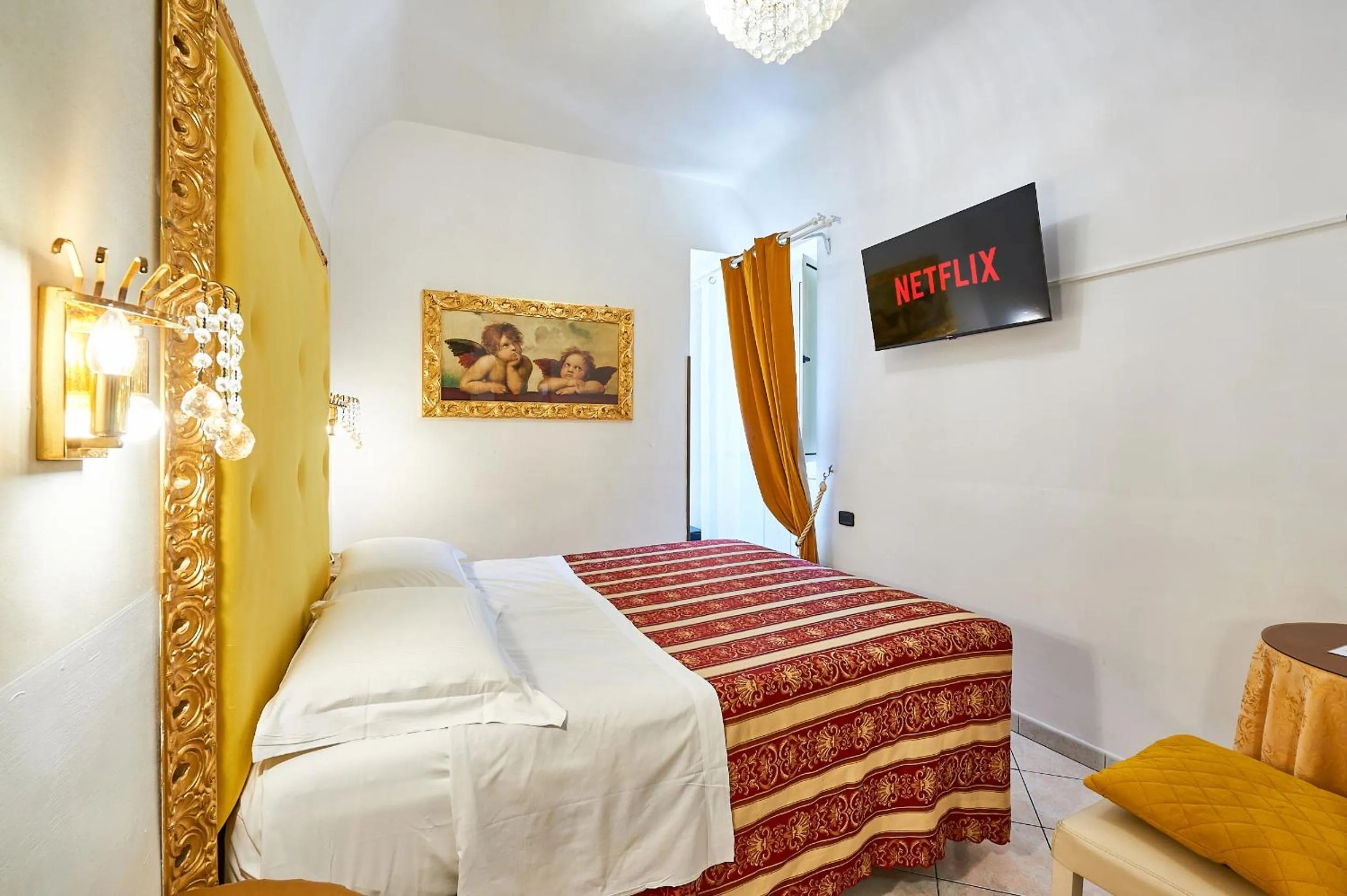 Bed in Hotel Virginia