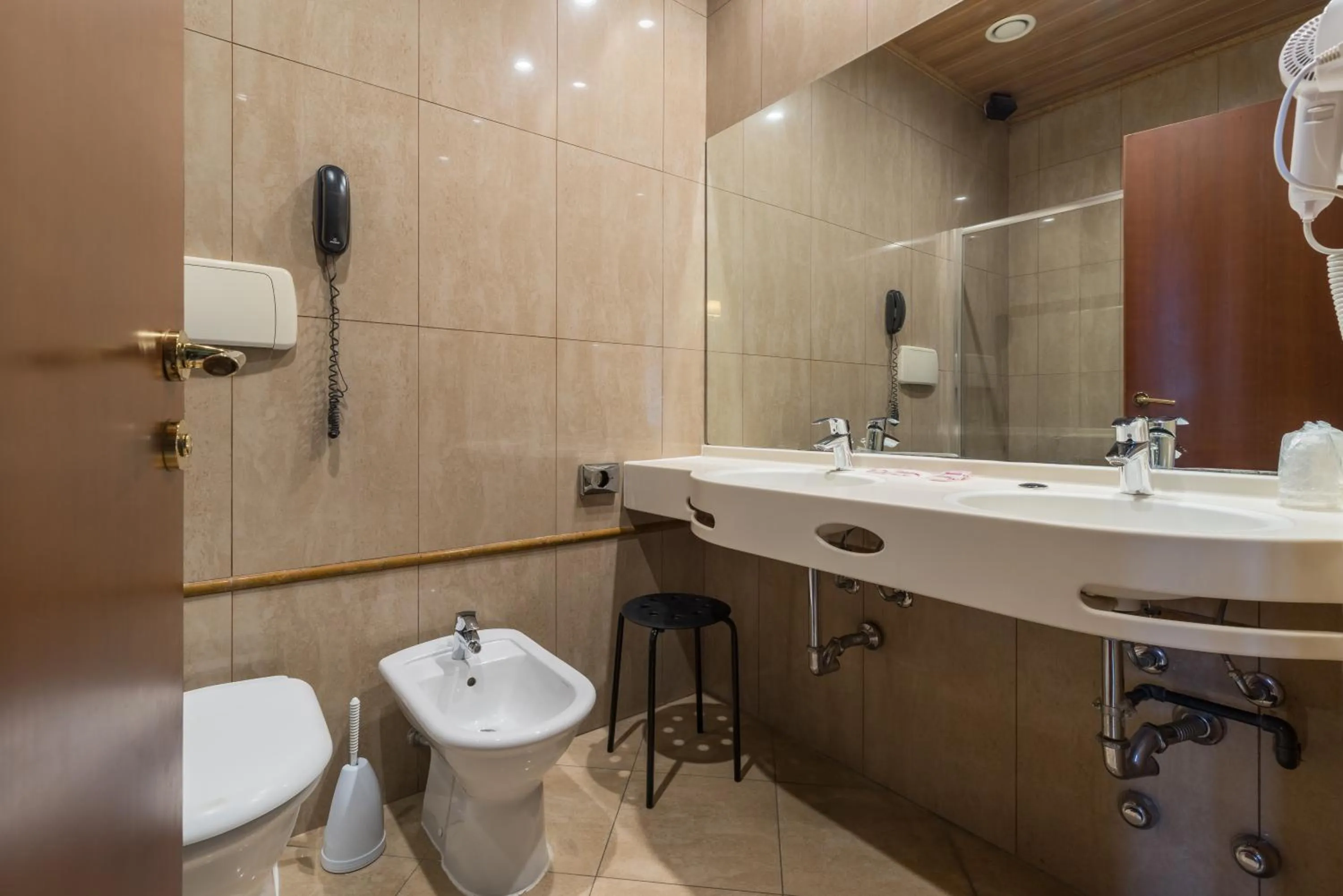 Shower in Hotel Antares Sport Beauty & Wellness