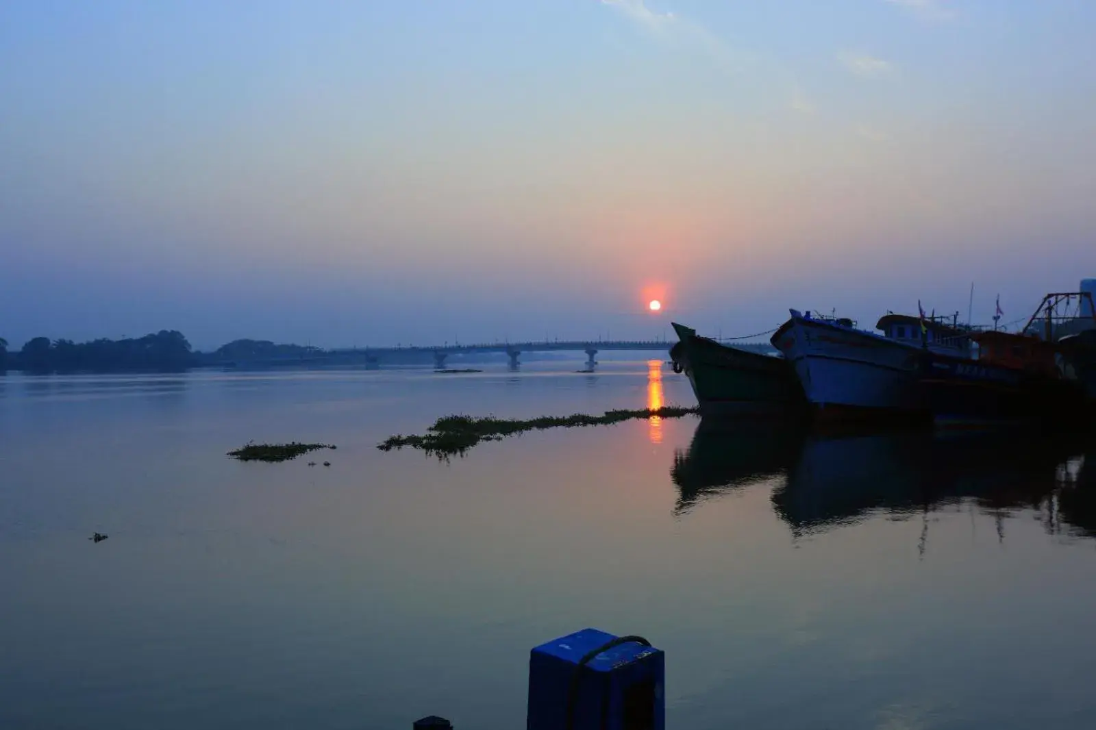 Restaurant/places to eat in RAAS Residency Restaurant/places to eat in RAAS Residency