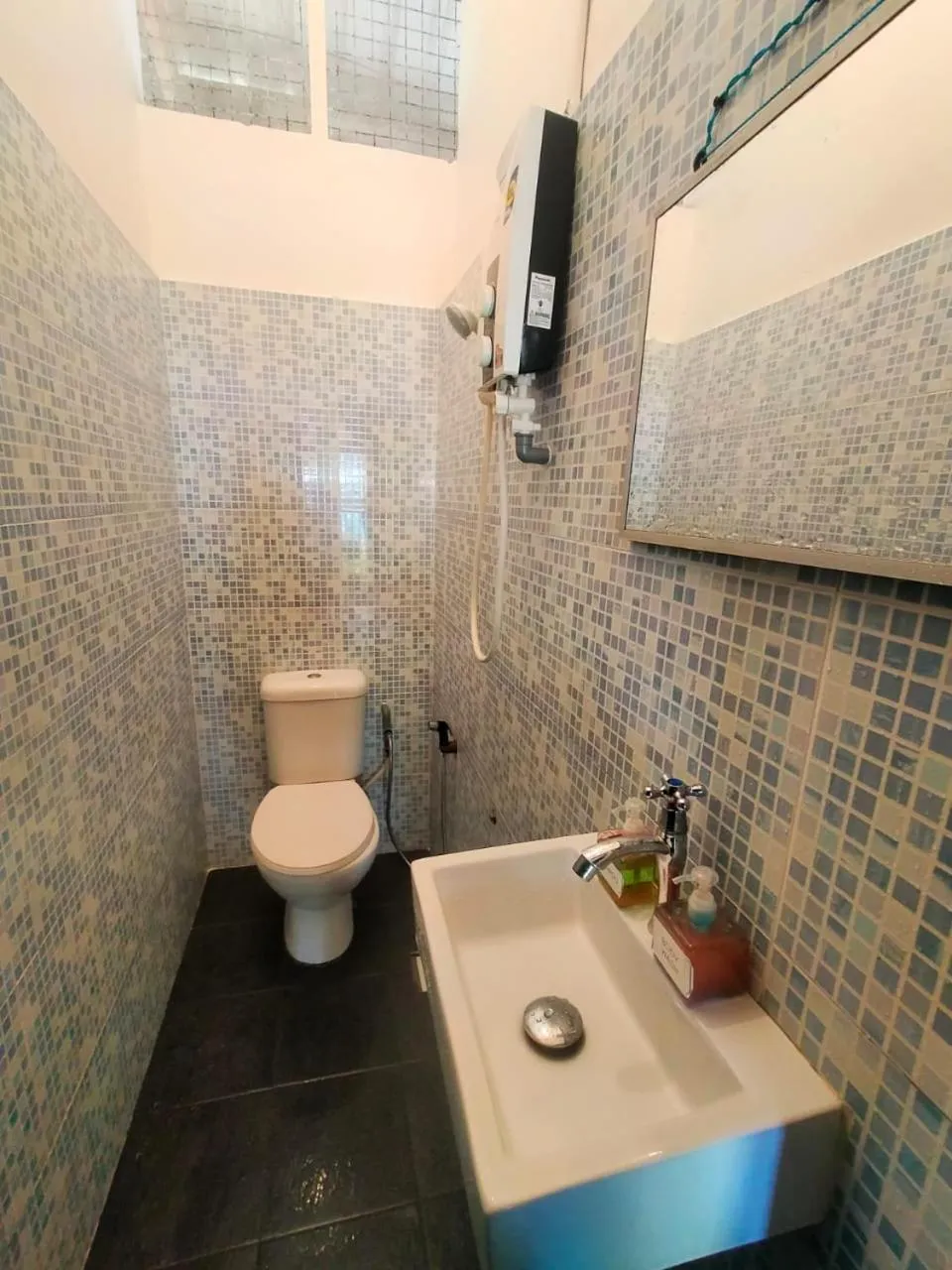 Shower in The Station Tioman