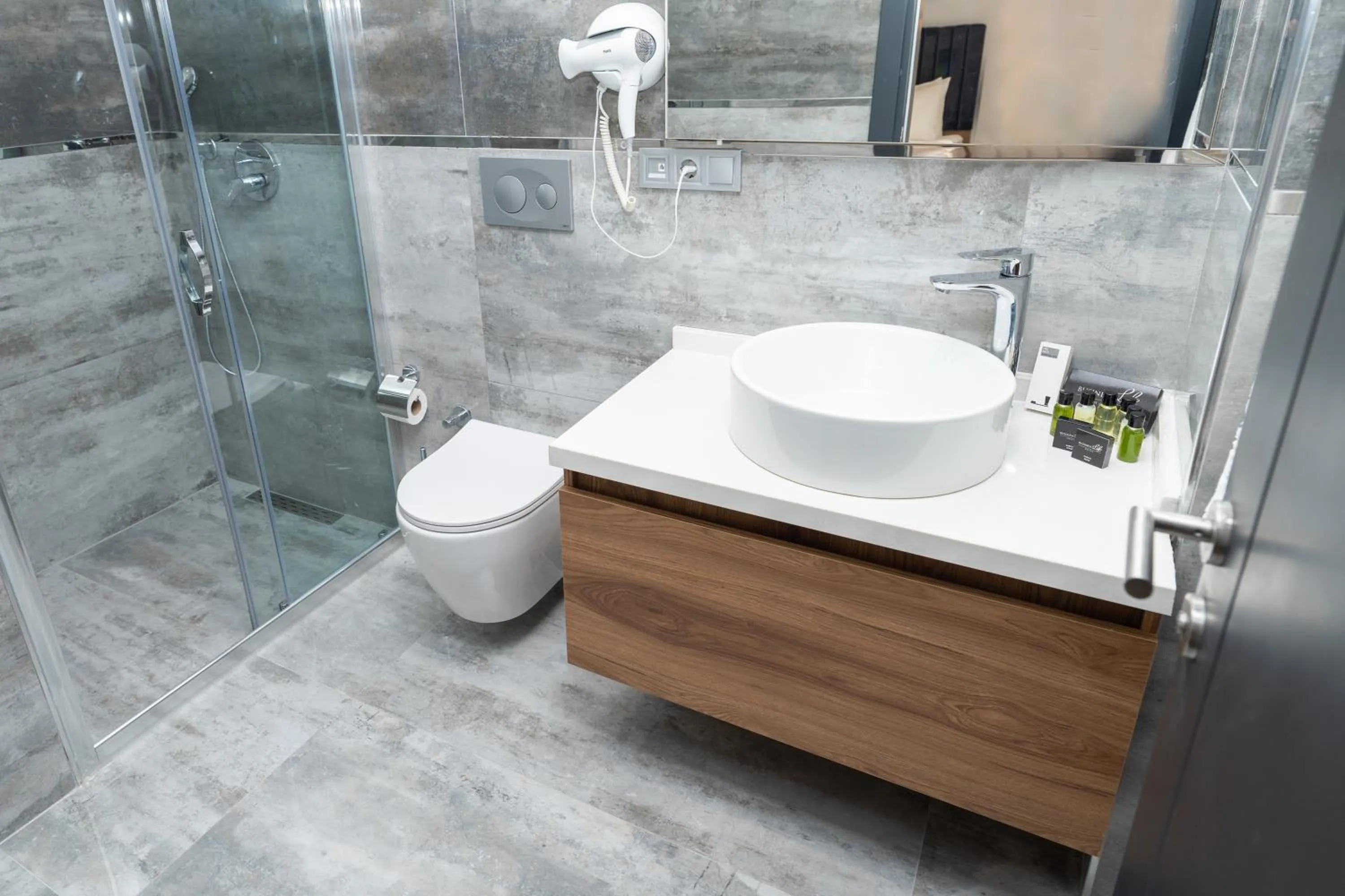 Bathroom in Business Life Hotel & SPA Bakırköy