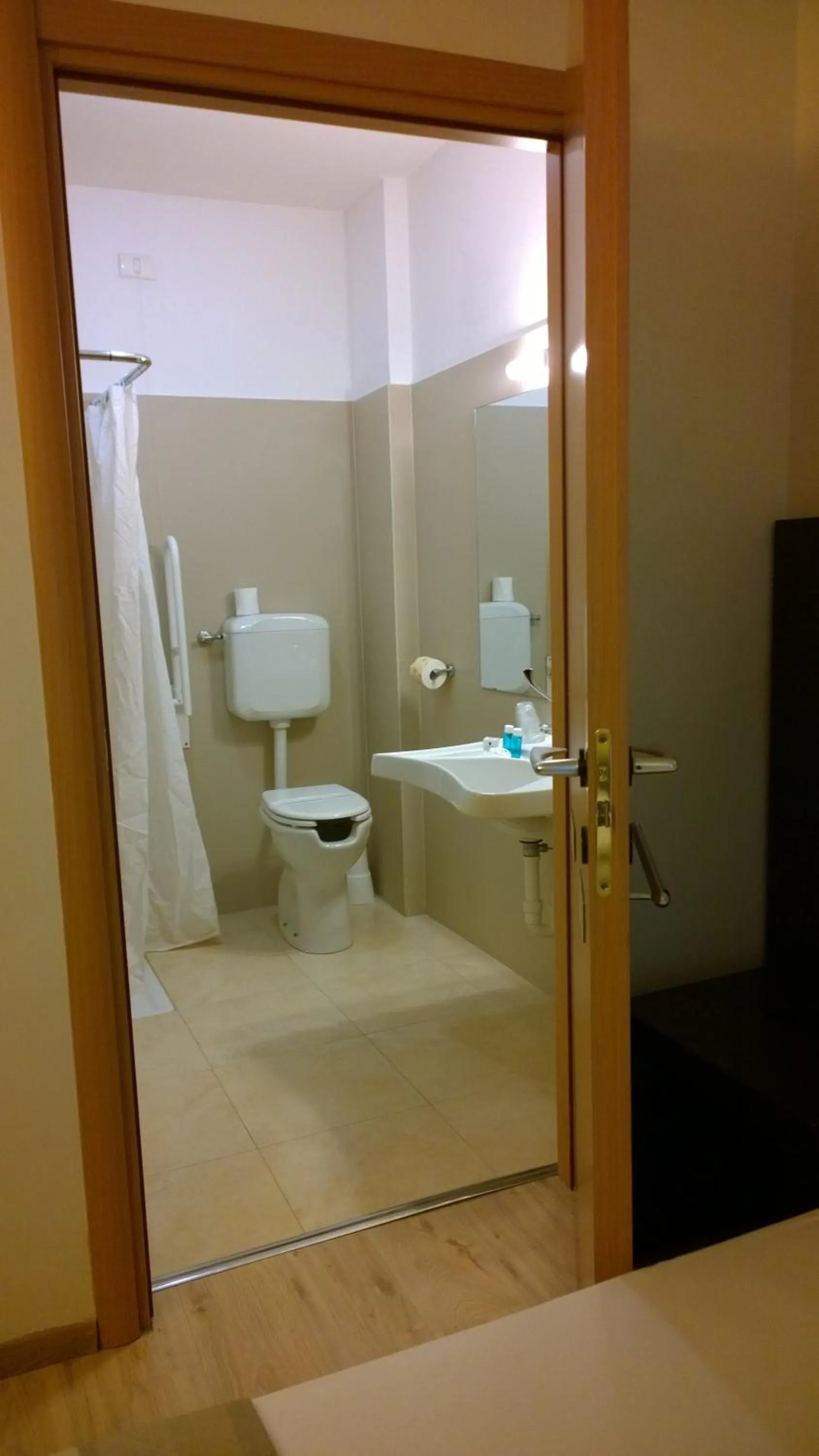 Bathroom in Hotel Executive
