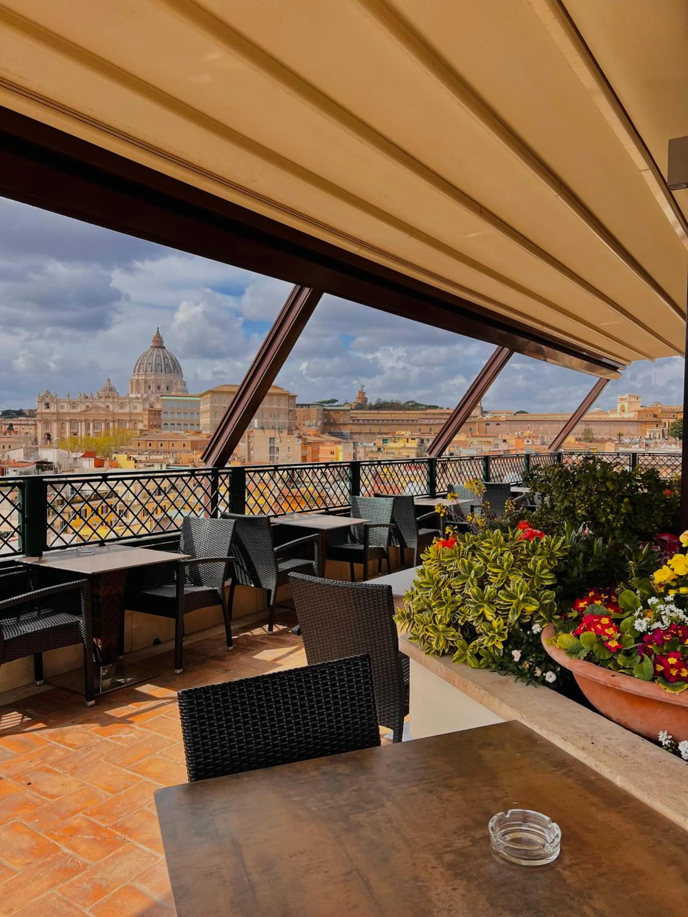 Balcony/Terrace in Atlante Star Hotel