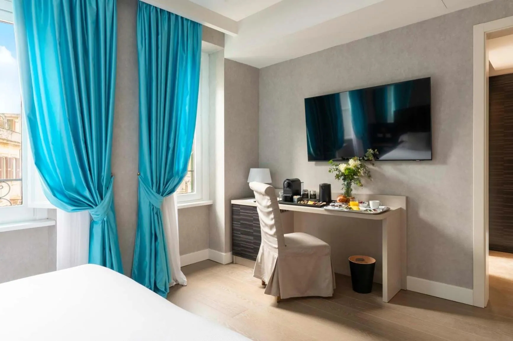 Bed in Atlante Star Hotel