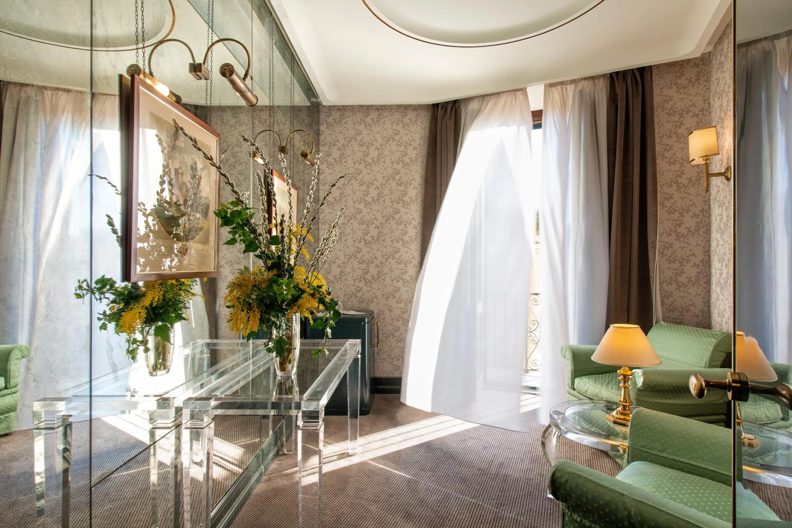 Living room in Atlante Star Hotel