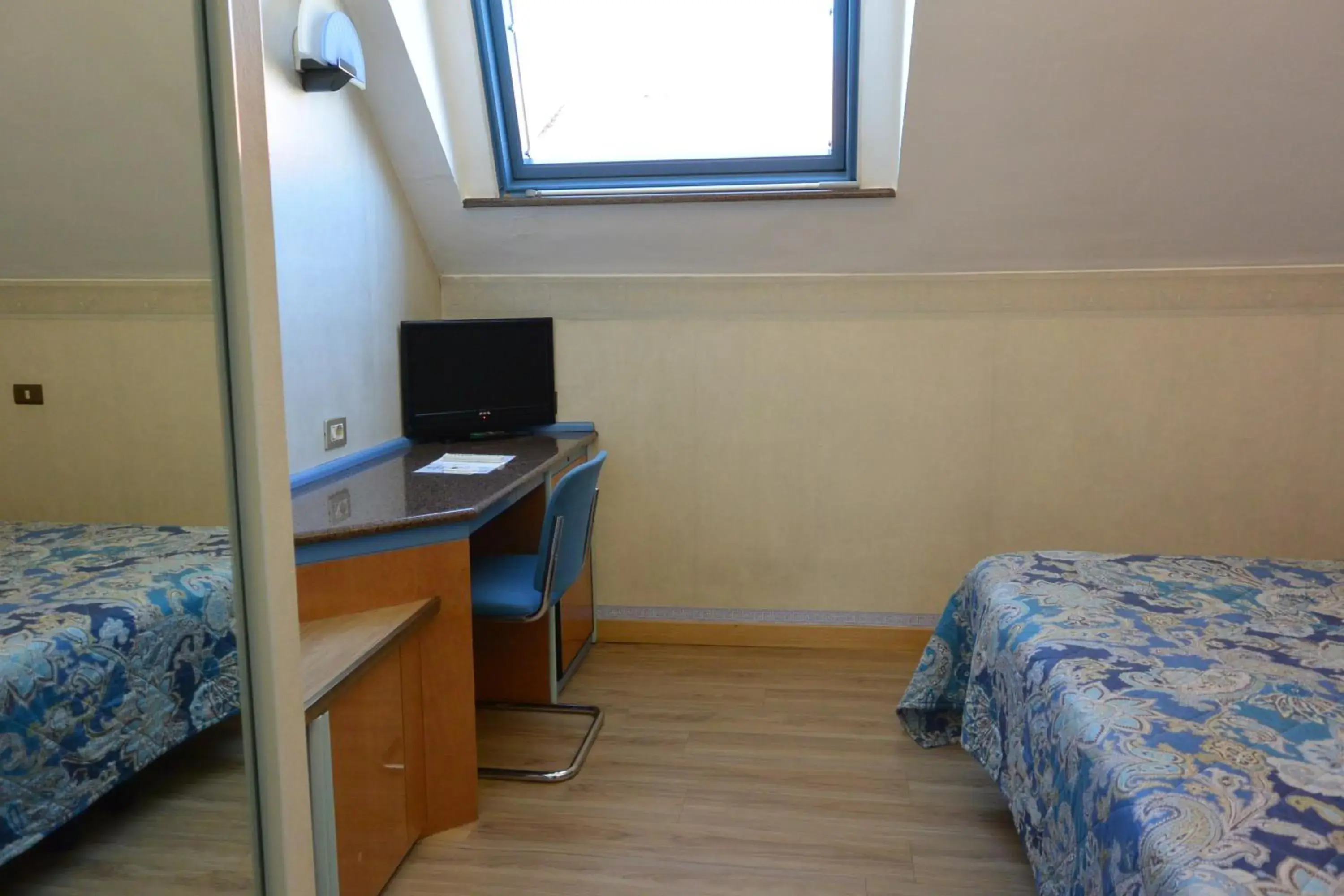 Seating area, Bed in Hotel Lido Seating area, Bed in Hotel Lido