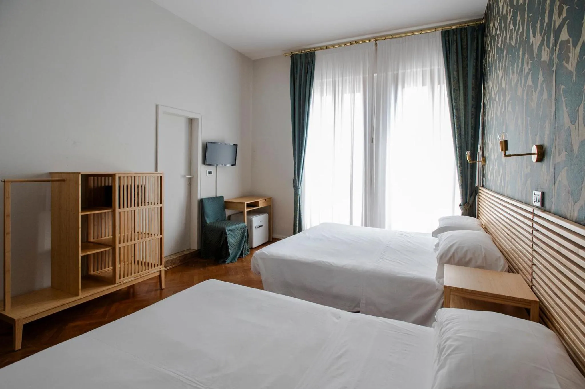 Bed in Hotel Rivamare