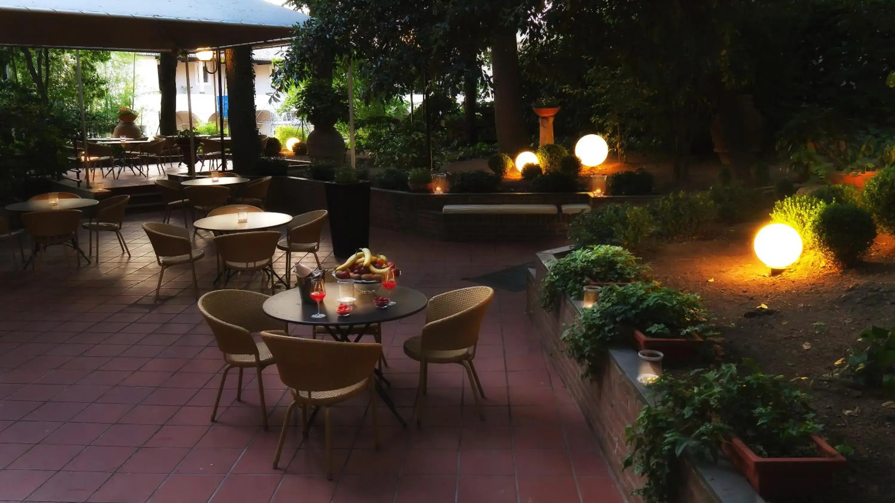 Facade/entrance in Hotel dei Duchi Facade/entrance in Hotel dei Duchi