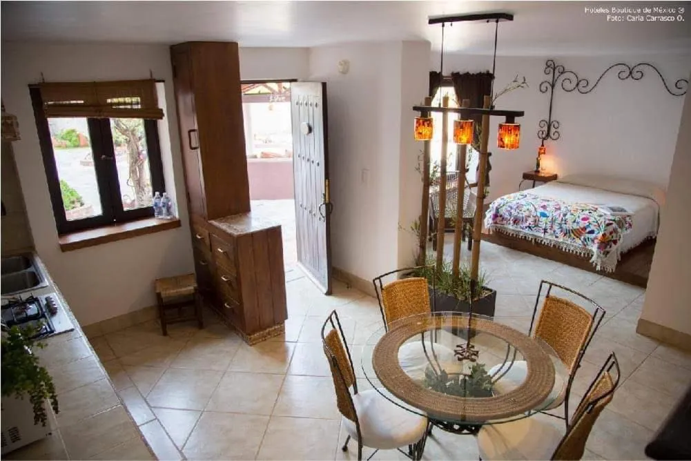 Two-Bedroom Villa in El Cantar del Viento- Hotel Boutique