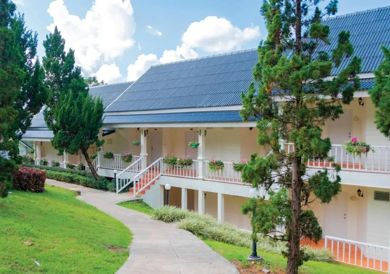 Property building in Phukaew Resort & Adventure Park Property building in Phukaew Resort & Adventure Park