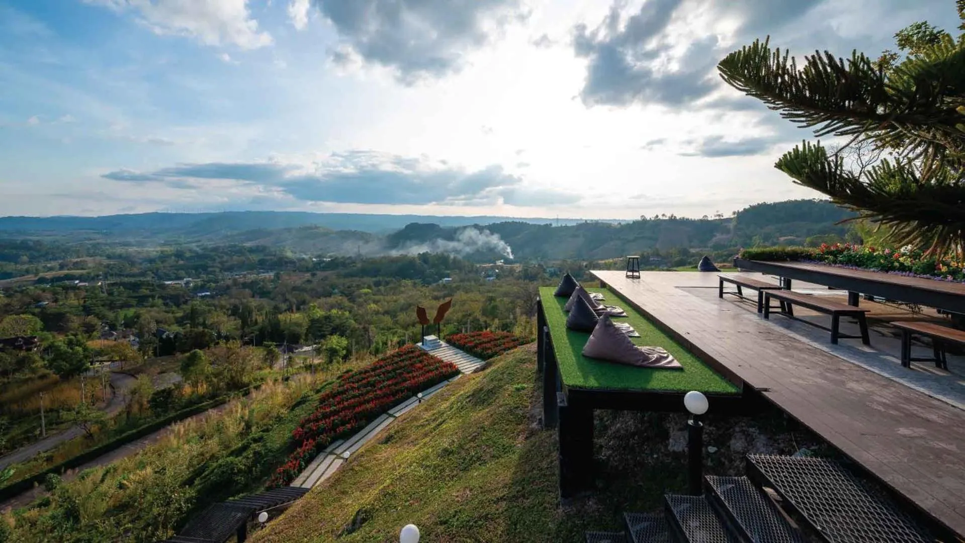 On-site shops in Phukaew Resort & Adventure Park