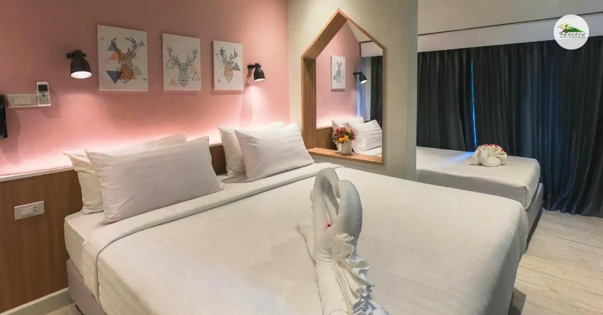 Bed in Phukaew Resort & Adventure Park