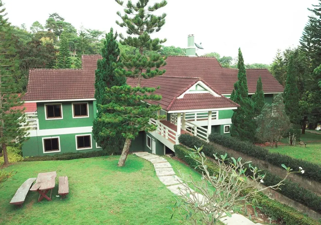 Family Room with Lake View in Phukaew Resort & Adventure Park Family Room with Lake View in Phukaew Resort & Adventure Park