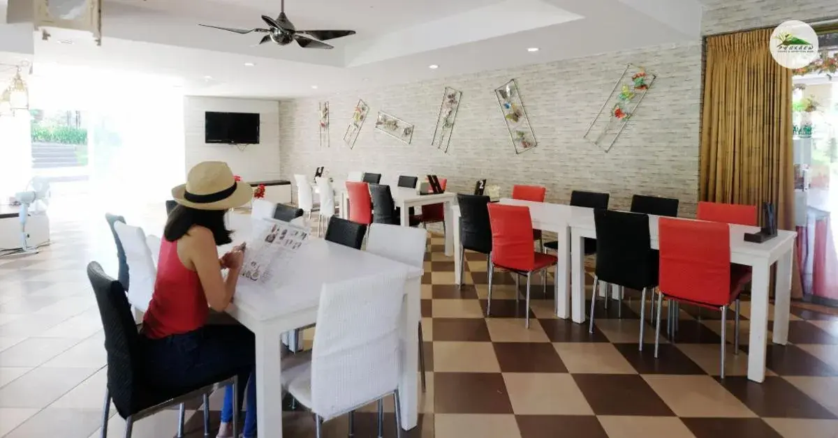 Food in Phukaew Resort & Adventure Park Food in Phukaew Resort & Adventure Park