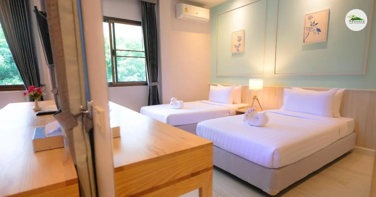 Bed in Phukaew Resort & Adventure Park