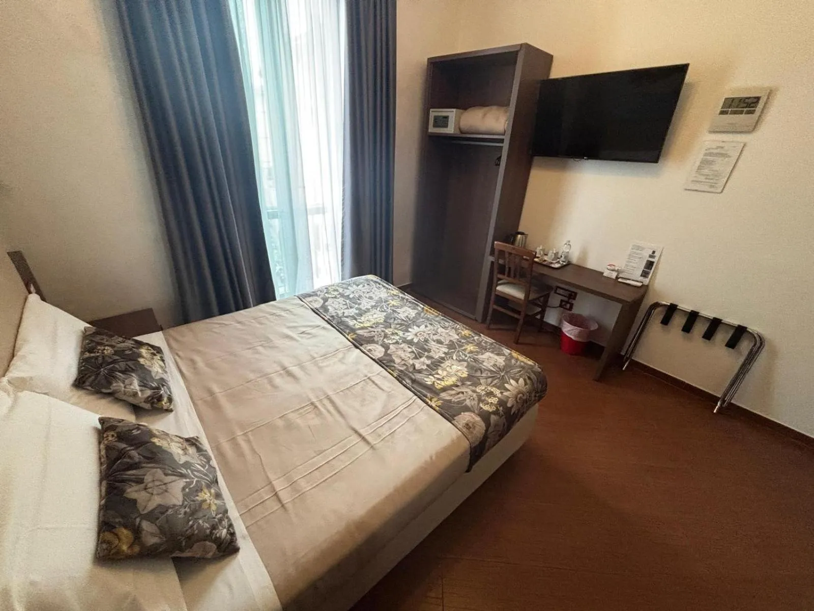 Bedroom, Bed in Hotel Ester