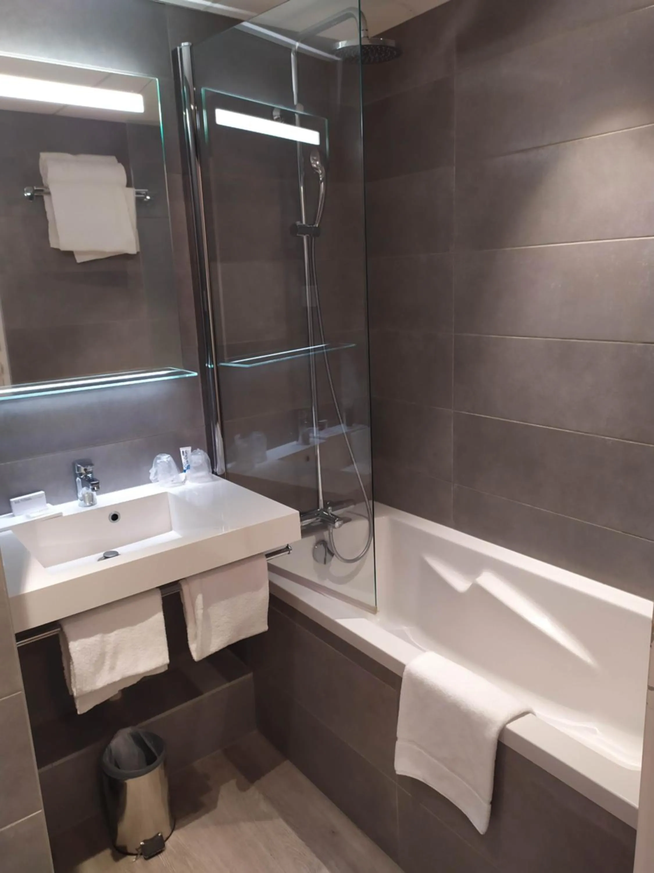 Bathroom in Thalazur Antibes - Résidence & Spa