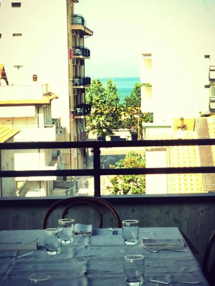 Restaurant/places to eat in Ristorante Hotel Lucia - 100 mt dal mare