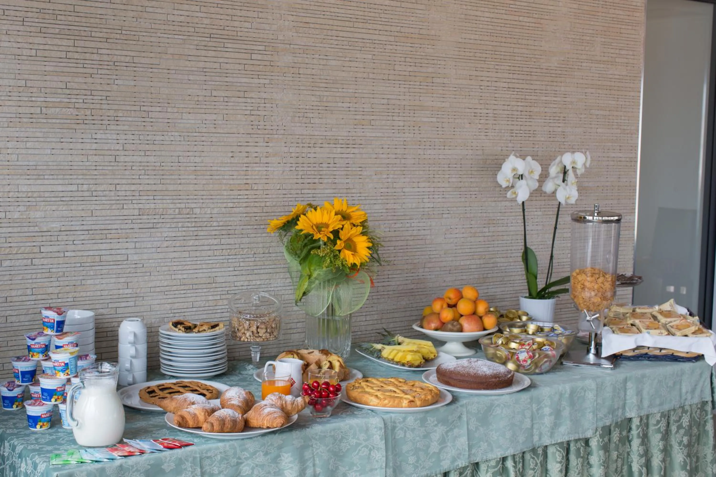 Ristorante Hotel Lucia - 100 mt dal mare