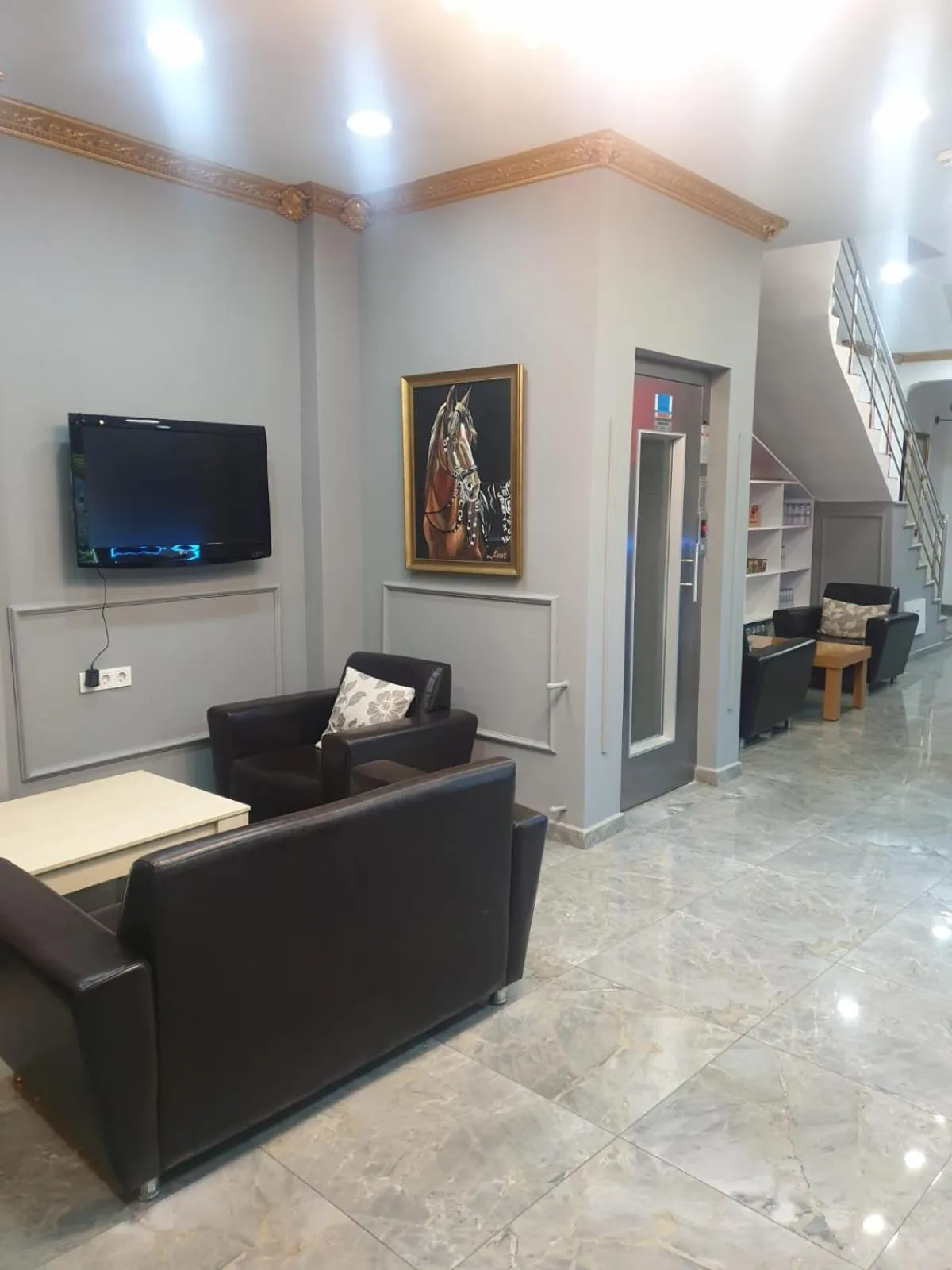 Lobby or reception in Stad Pansiyon AİLE