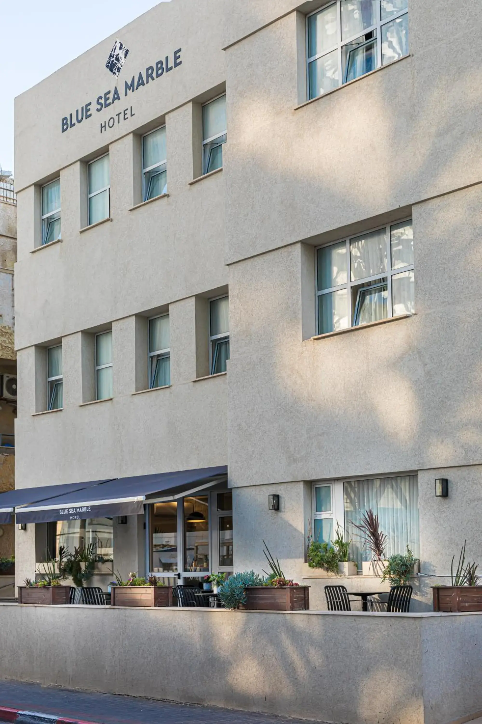 Property building in Blue Sea Marble Property building in Blue Sea Marble