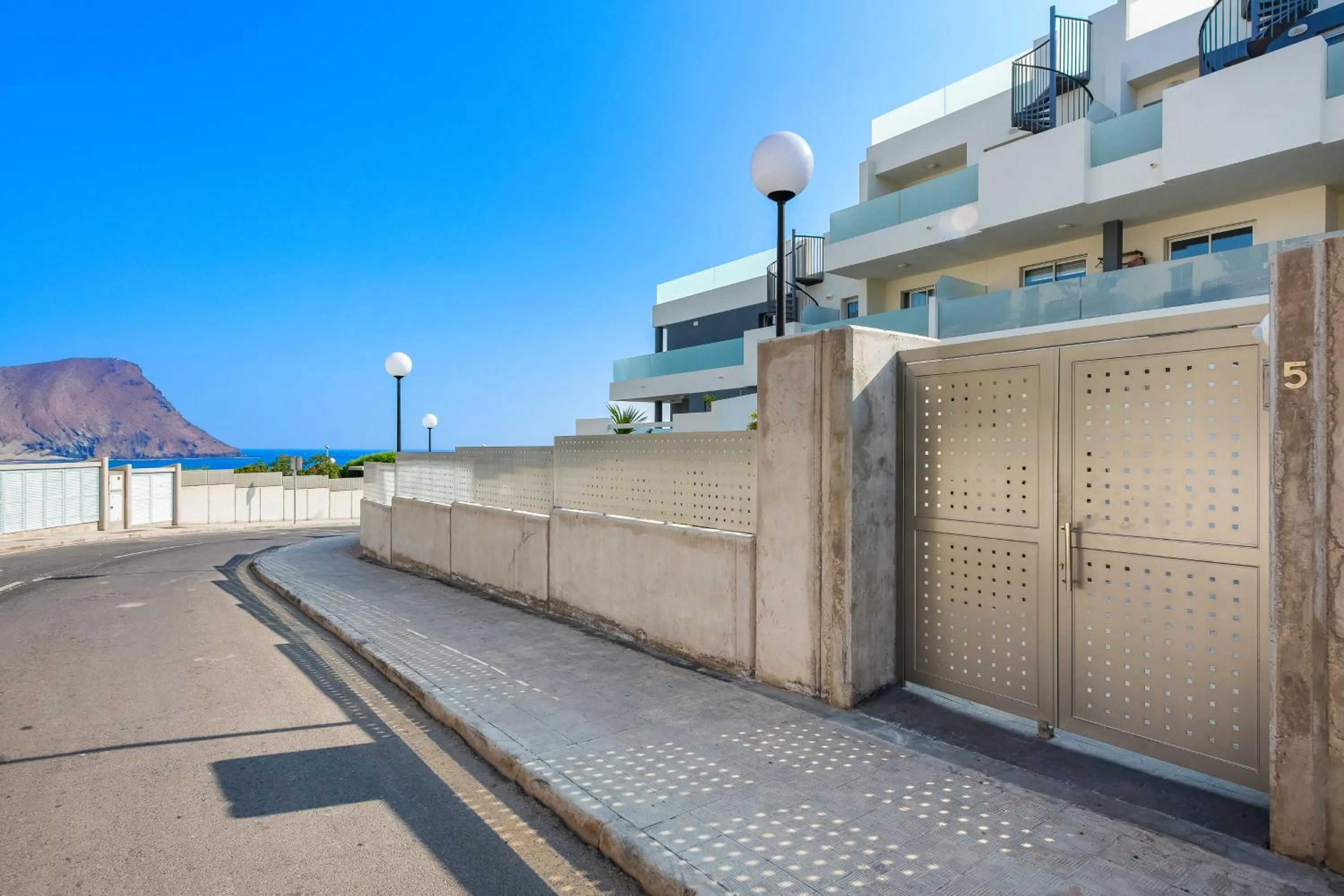 Explorer's Beach Apartment
