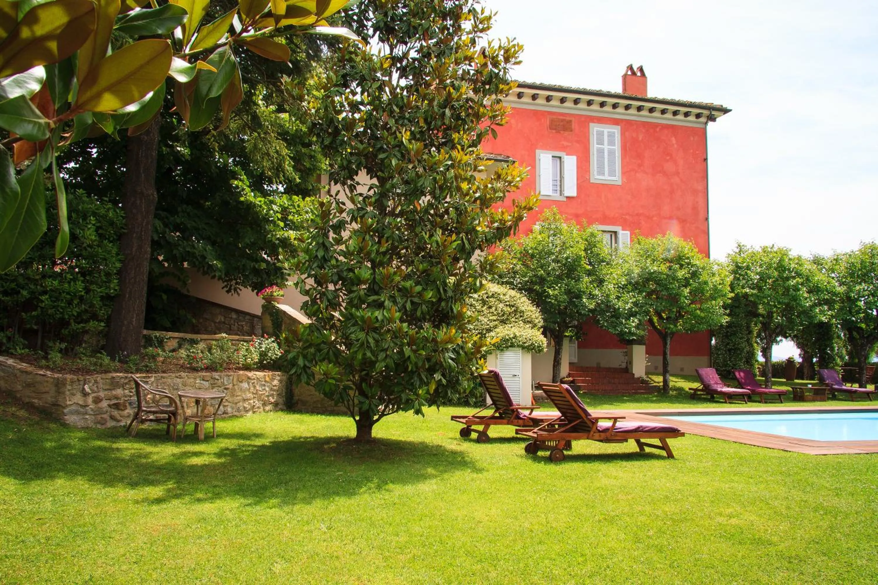 Property building in Villa Cassia di Baccano