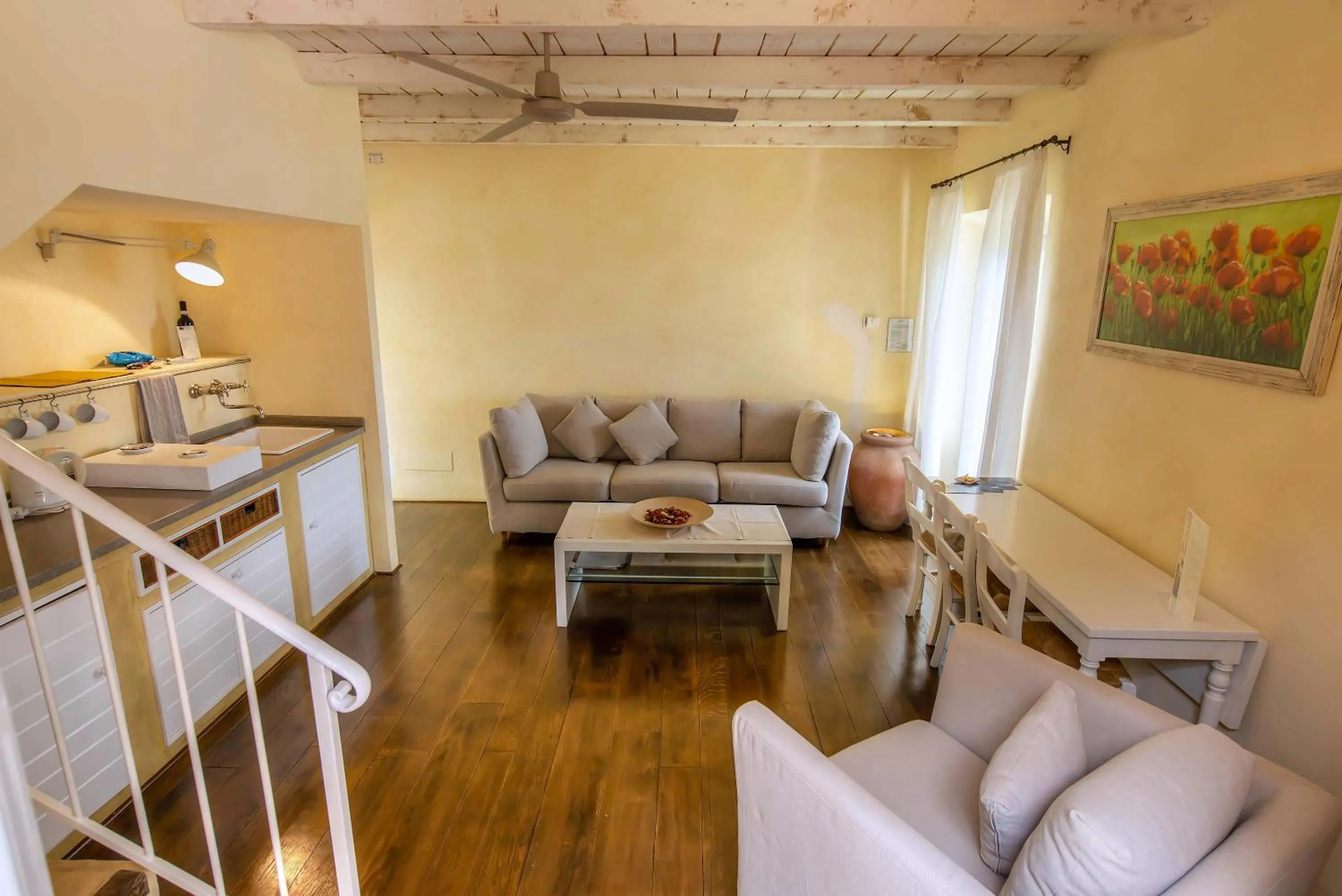 Living room in Villa Cassia di Baccano