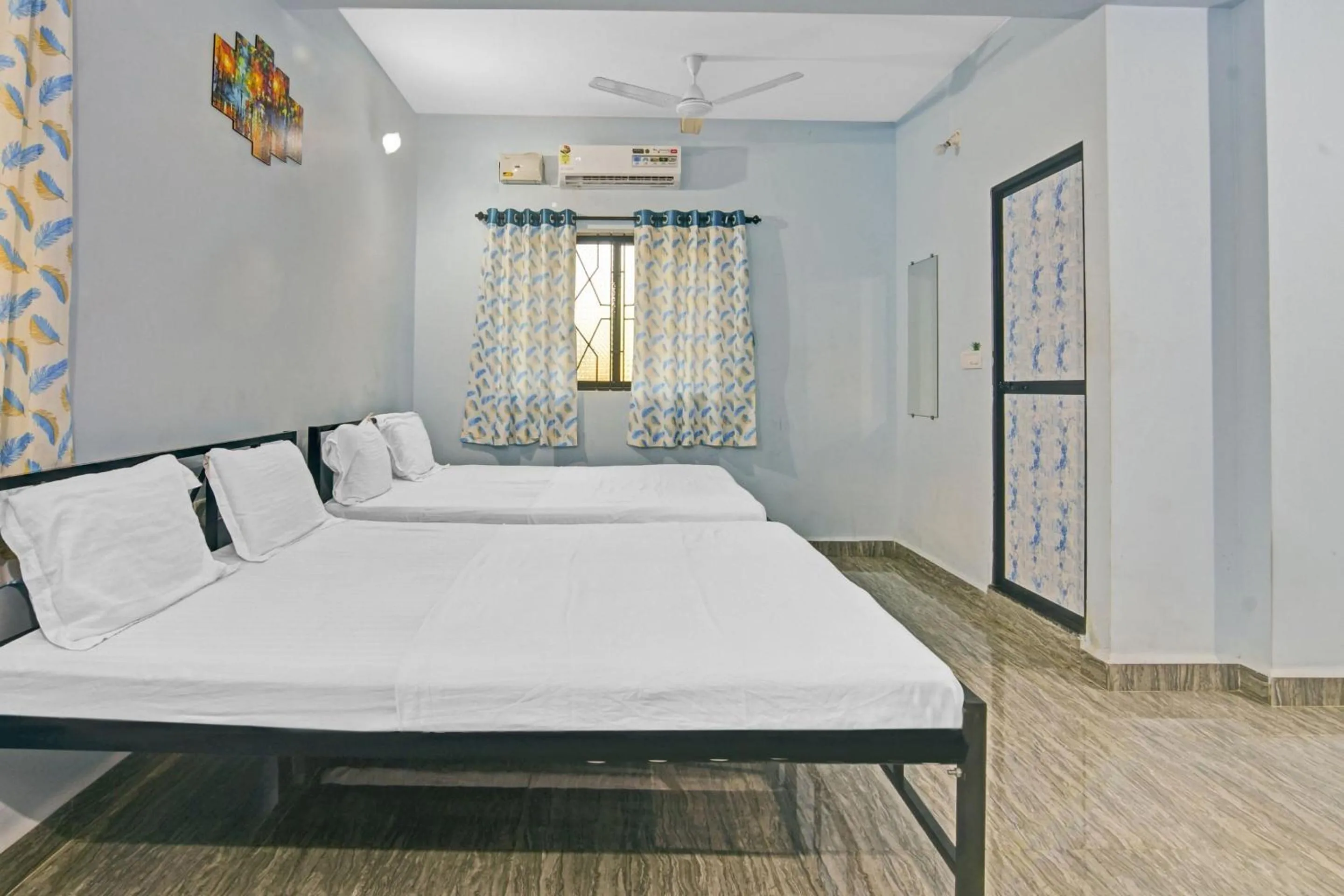 Bedroom in Hotel O by OYO Sai Leela