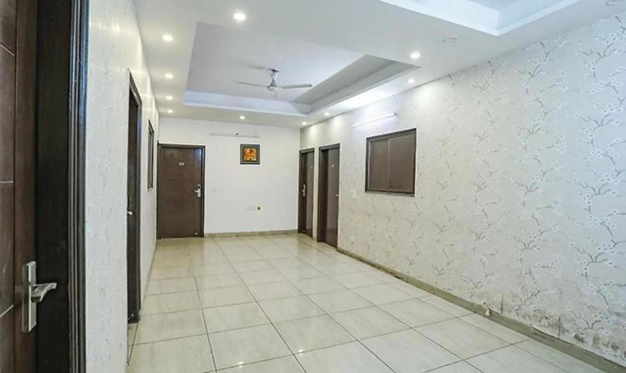 Lobby or reception in FabHotel Comfirt Inn