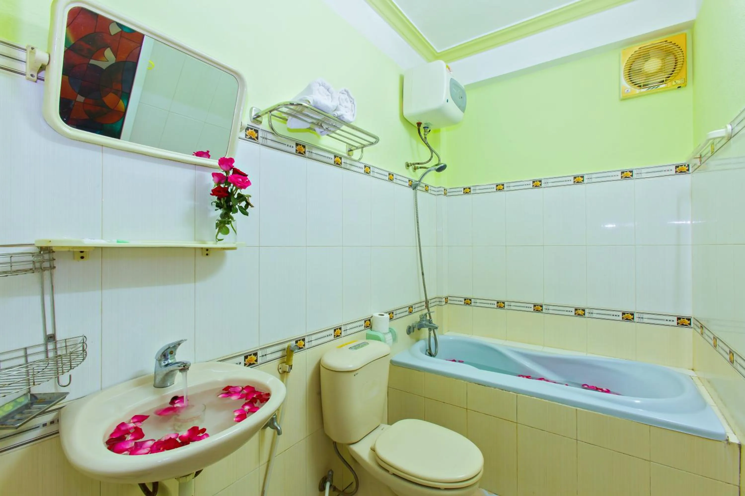 Bathroom in Hoi An Life Villa