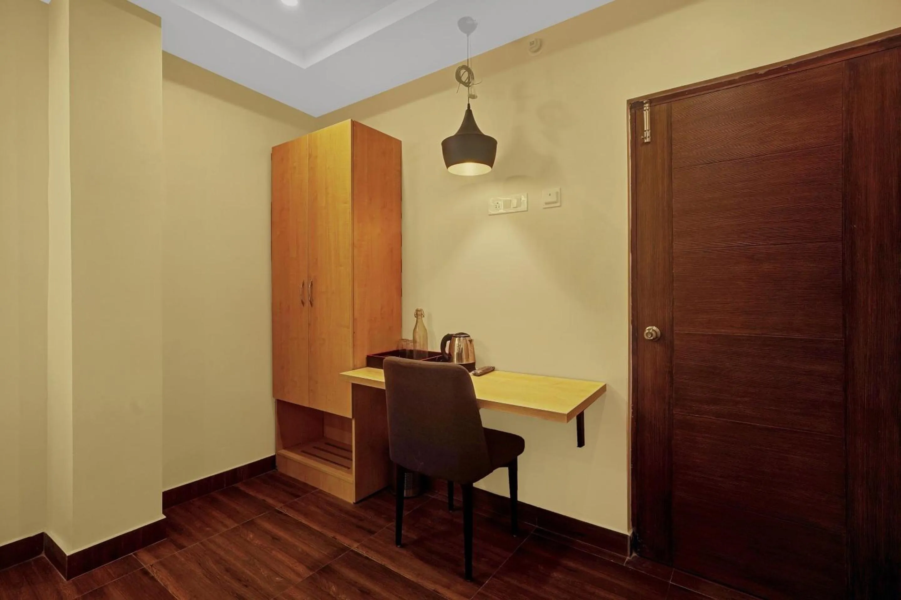 Bedroom in Capital O De Alphabet Kakinada