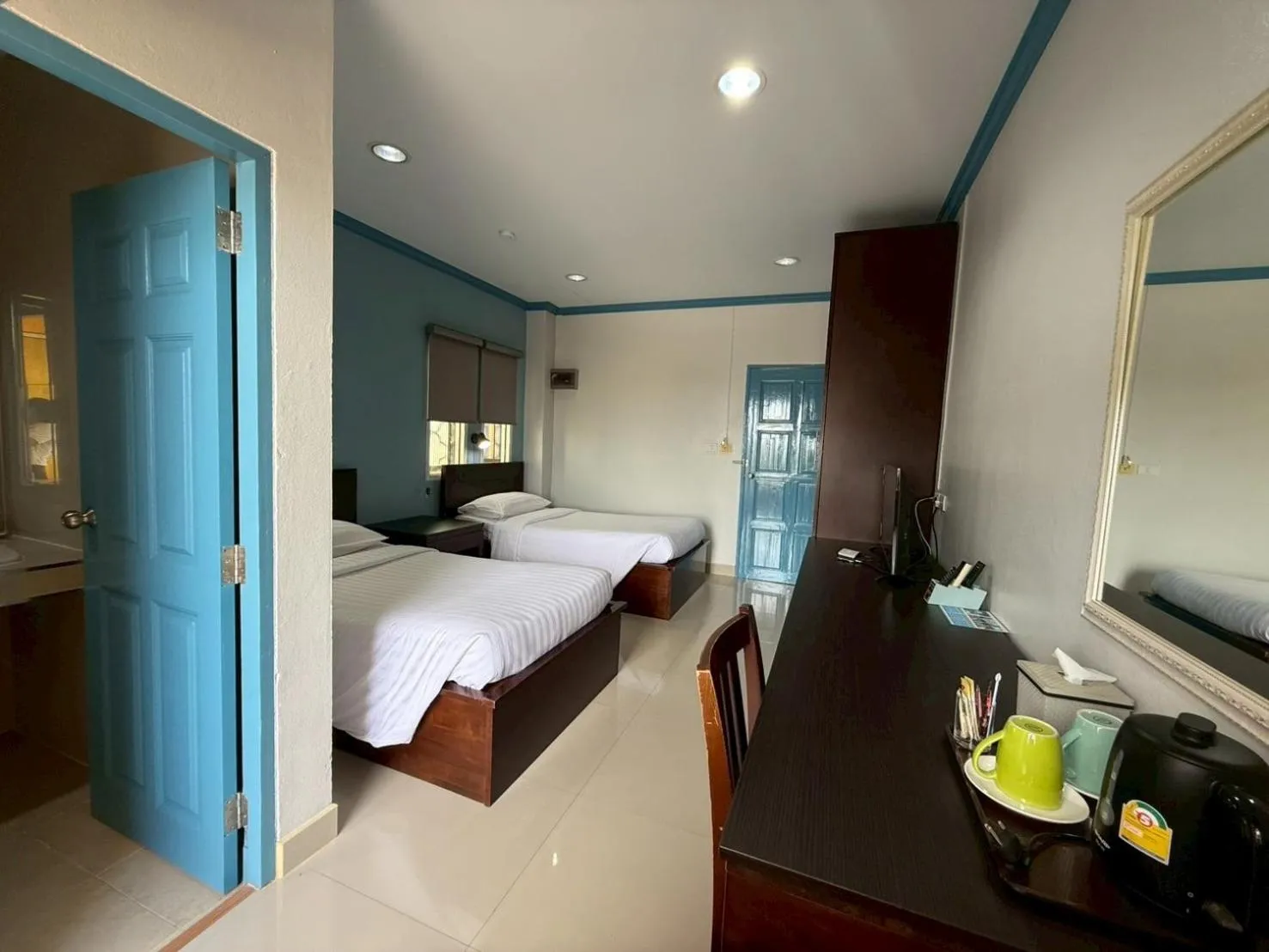 Bedroom, Bed in Garden Hill Hotel