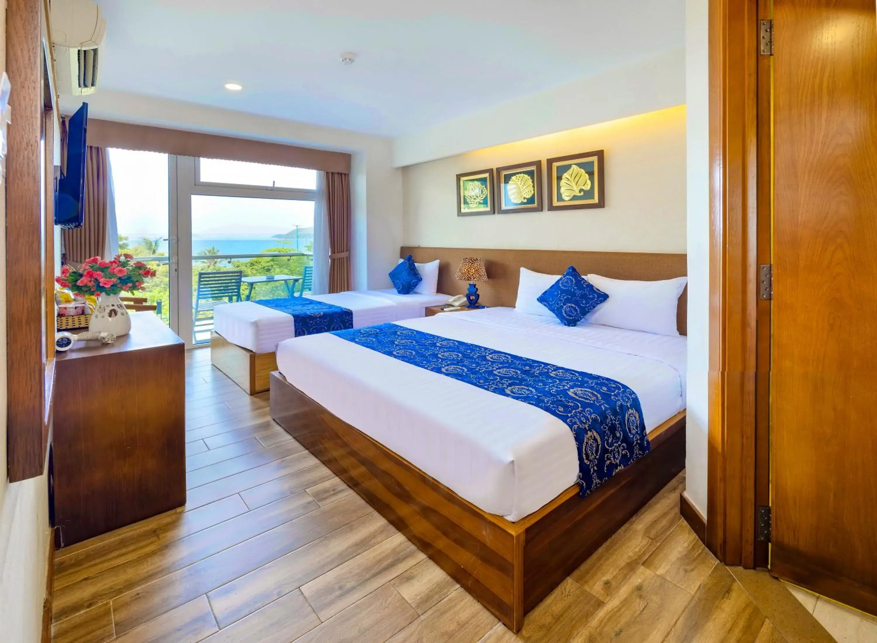 Executive Triple Room in Saphia Hotel Nha Trang Executive Triple Room in Saphia Hotel Nha Trang