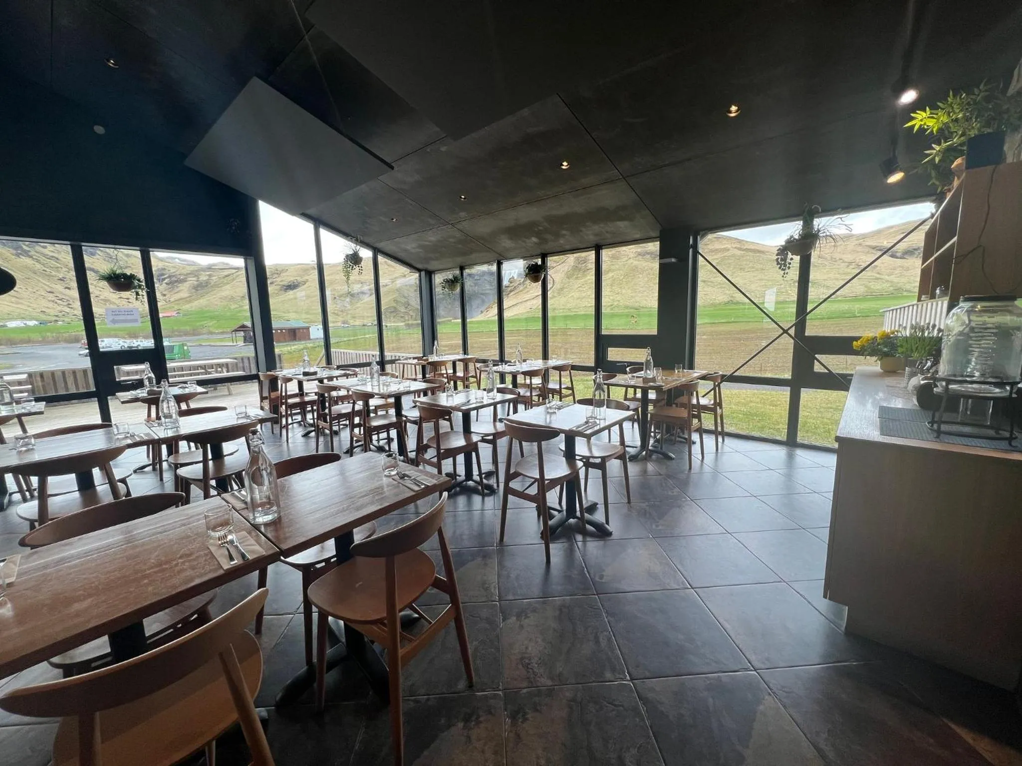 Restaurant/places to eat in Hótel Skógafoss by EJ Hotels