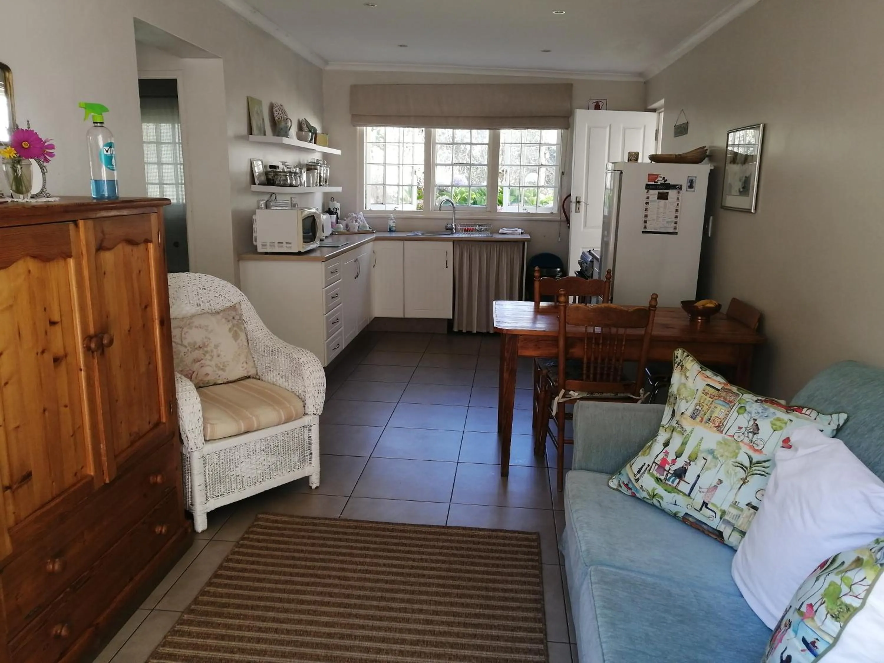 Seating area in AppleBee Guest Cottages