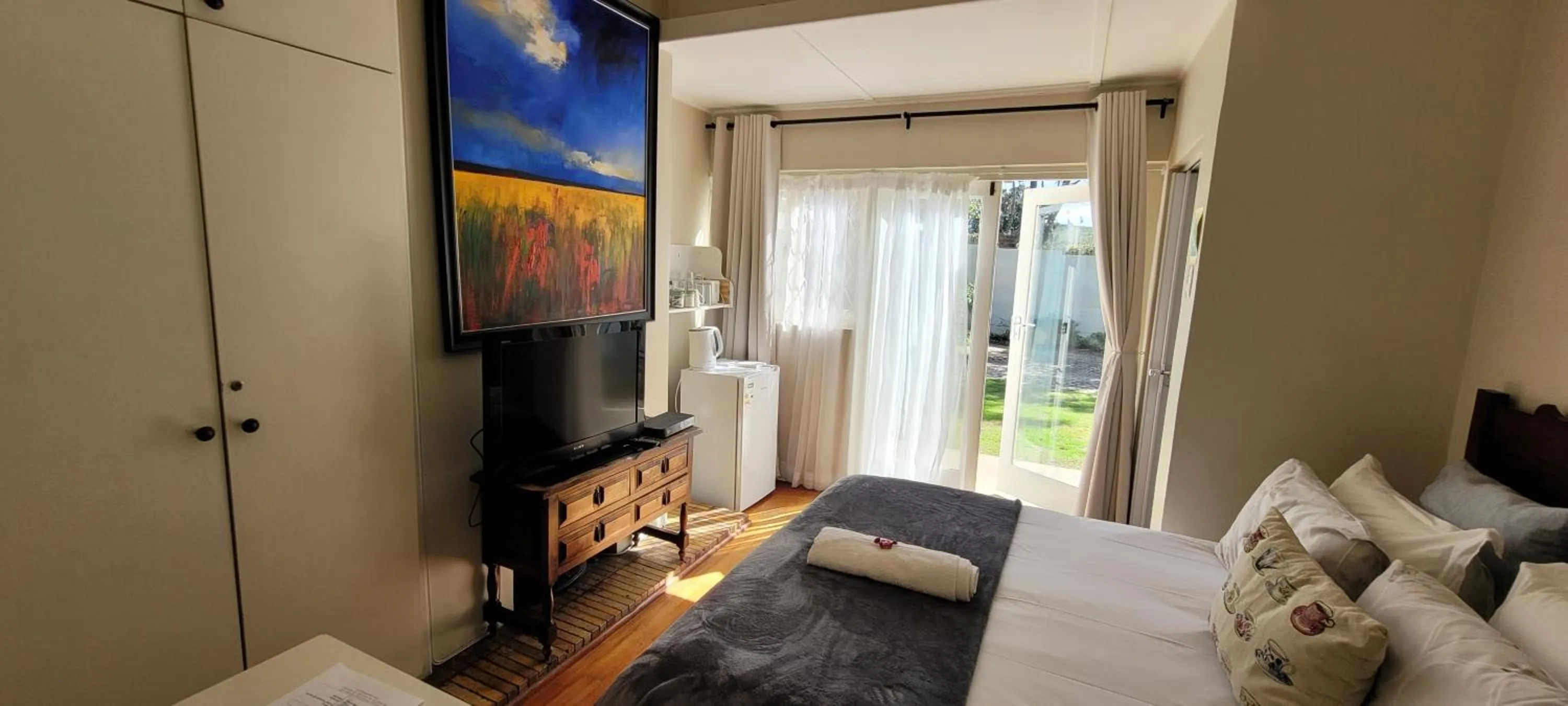 Bedroom in AppleBee Guest Cottages