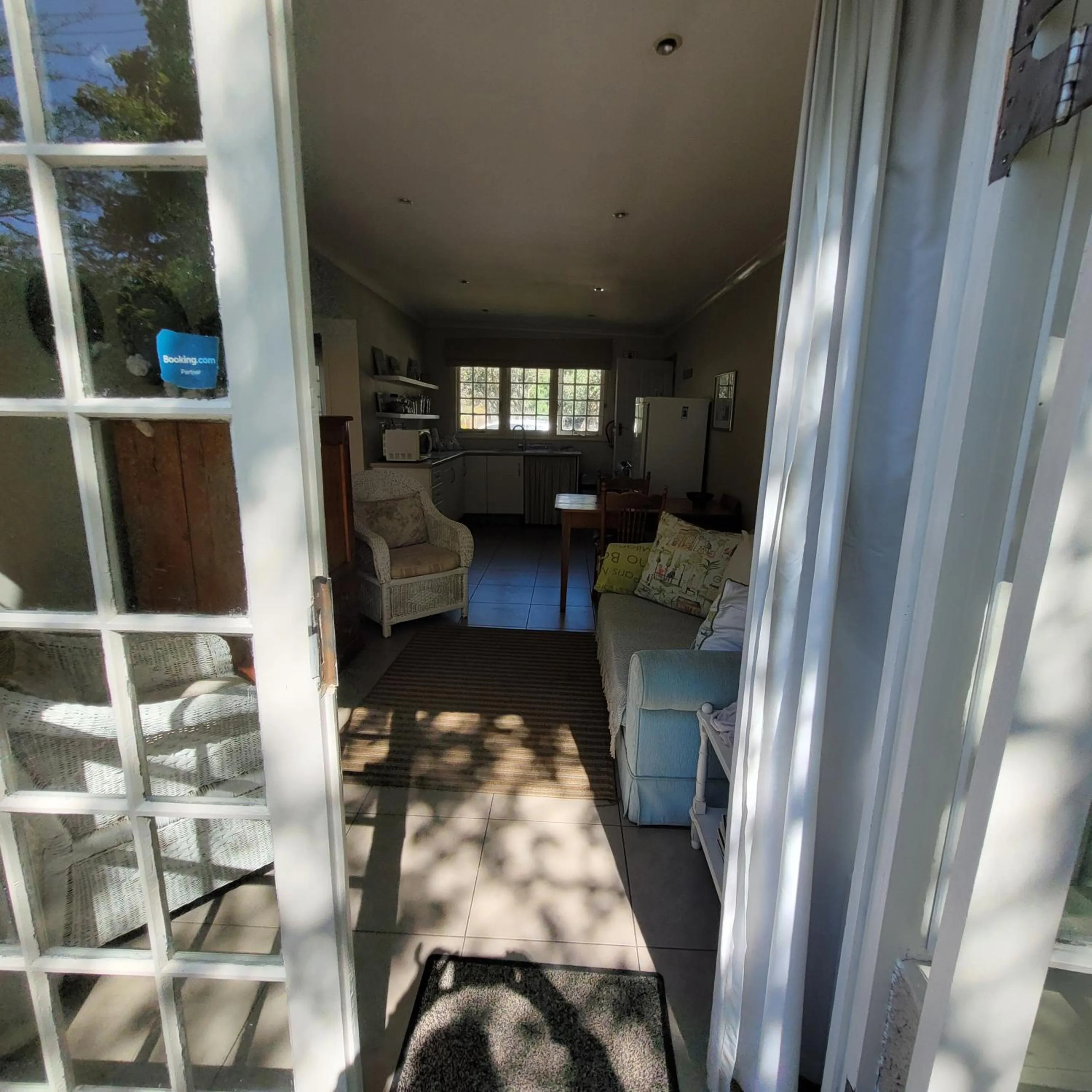 Facade/entrance in AppleBee Guest Cottages