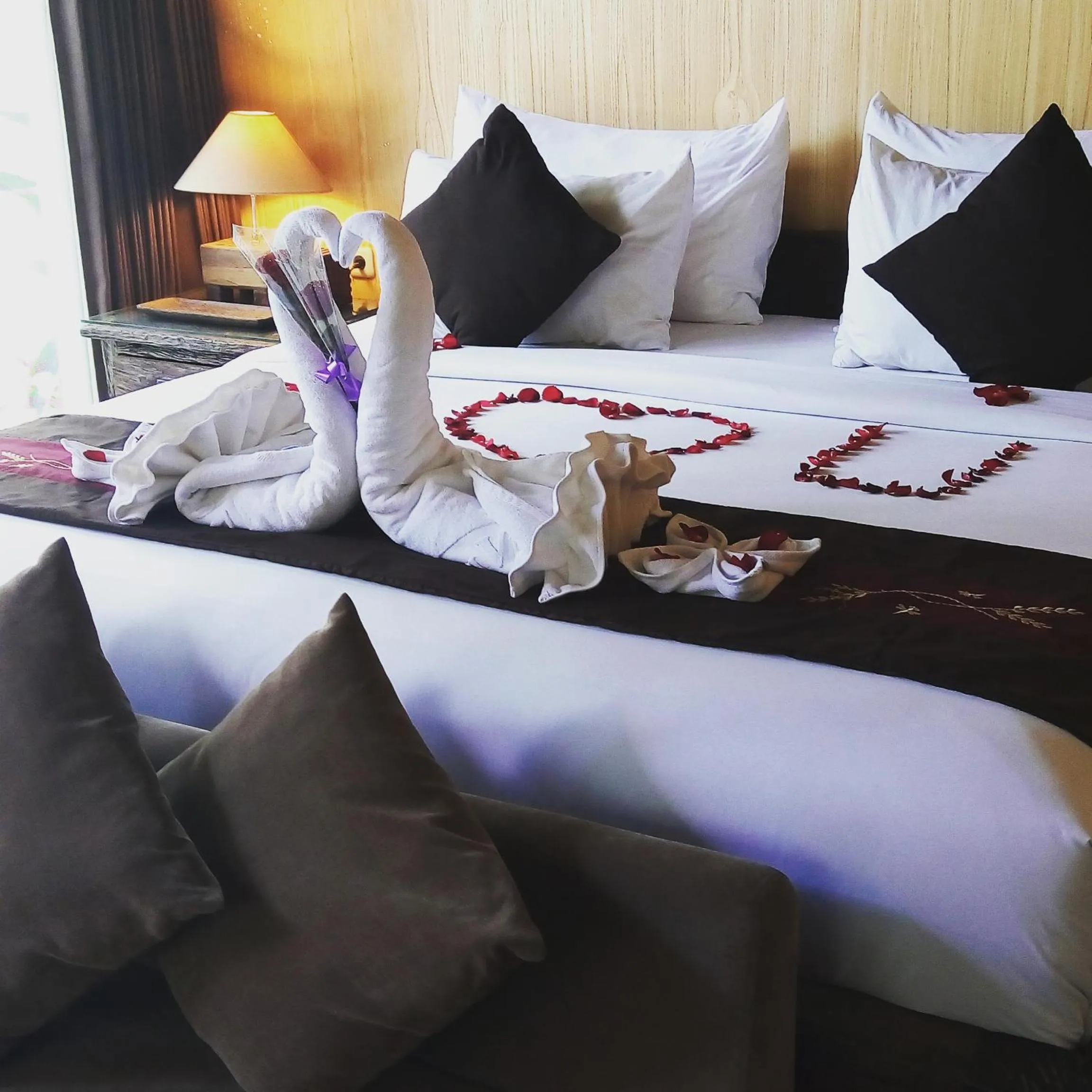 Bed in Gino Feruci Villa Ubud by KAGUM Hotels