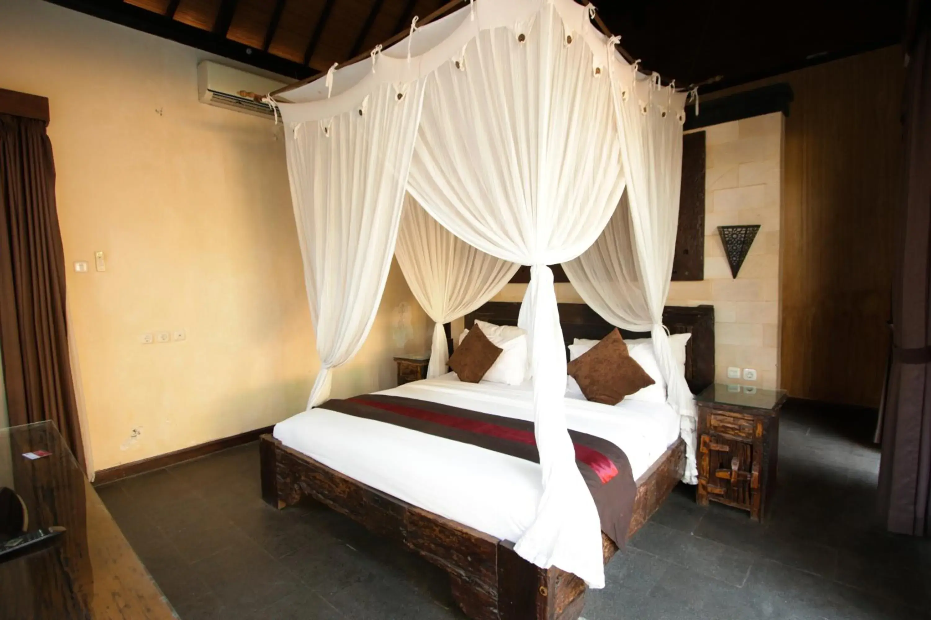 Bed in Gino Feruci Villa Ubud by KAGUM Hotels Bed in Gino Feruci Villa Ubud by KAGUM Hotels