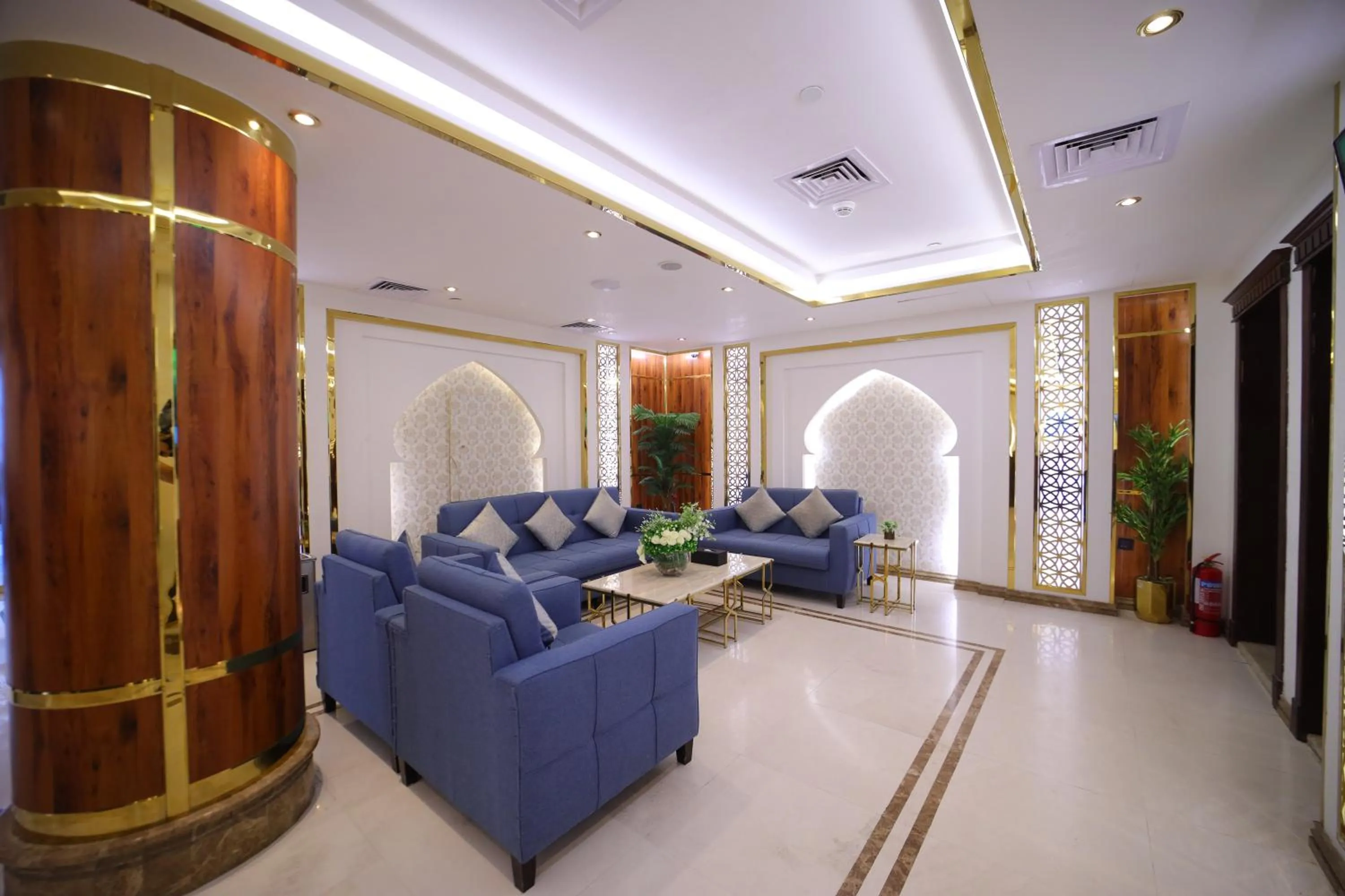 PRIMOTEL Elite As Salamah - Serviced Apartments