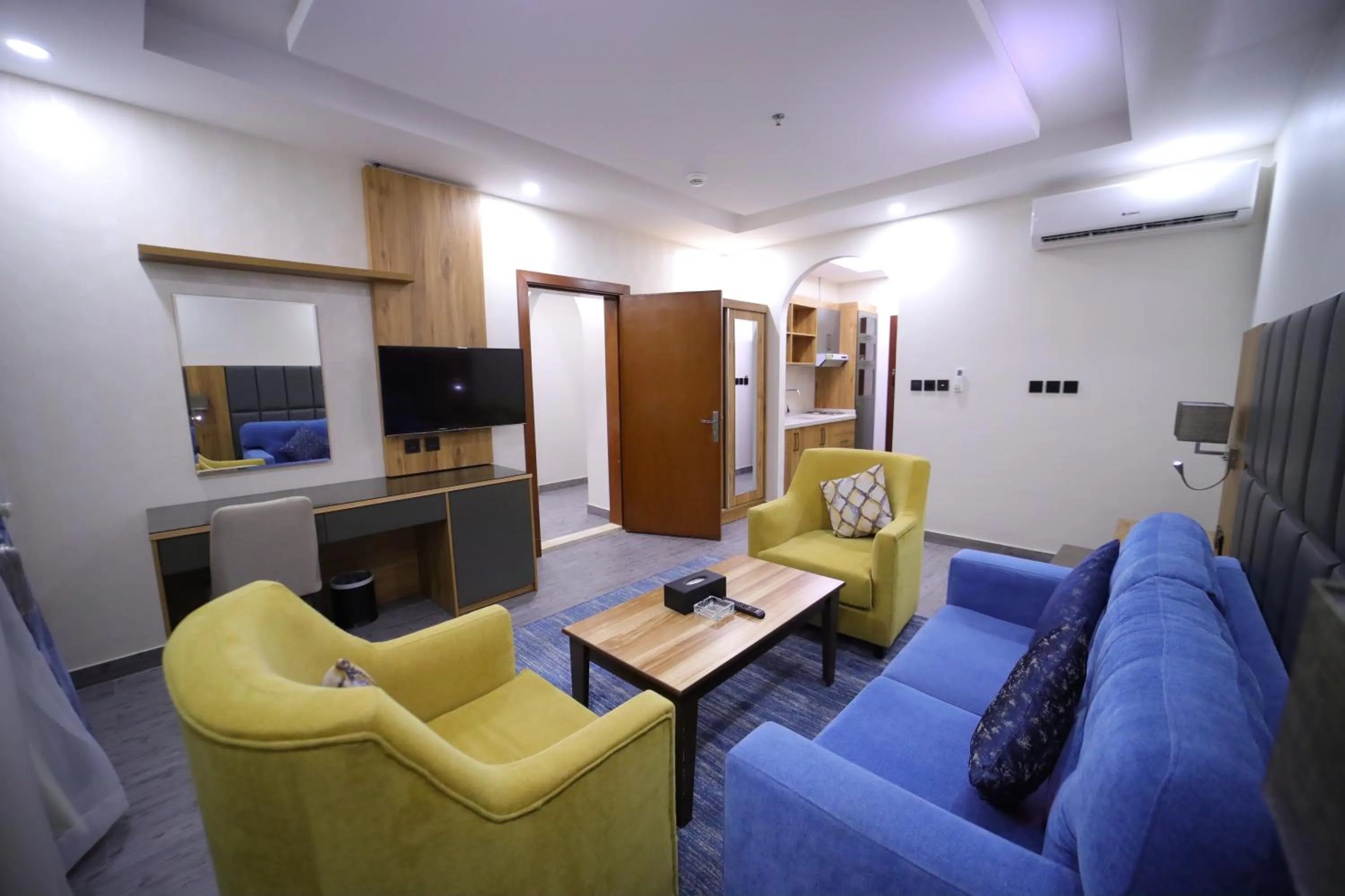 PRIMOTEL Elite As Salamah - Serviced Apartments